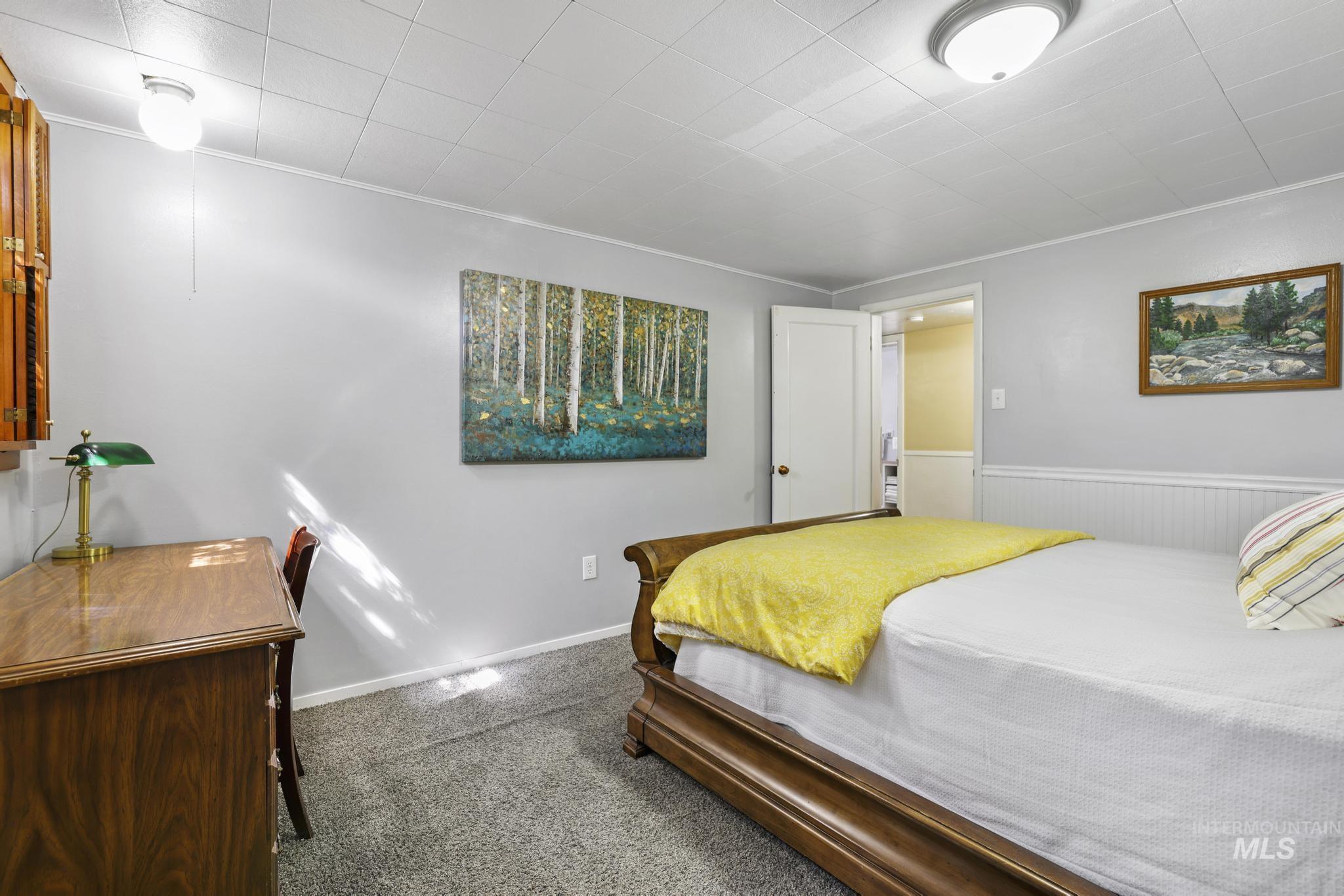 1532 11th Ave E, Twin Falls, Idaho 83301, 5 Bedrooms, 3 Bathrooms, Residential For Sale, Price $479,900, 98979941