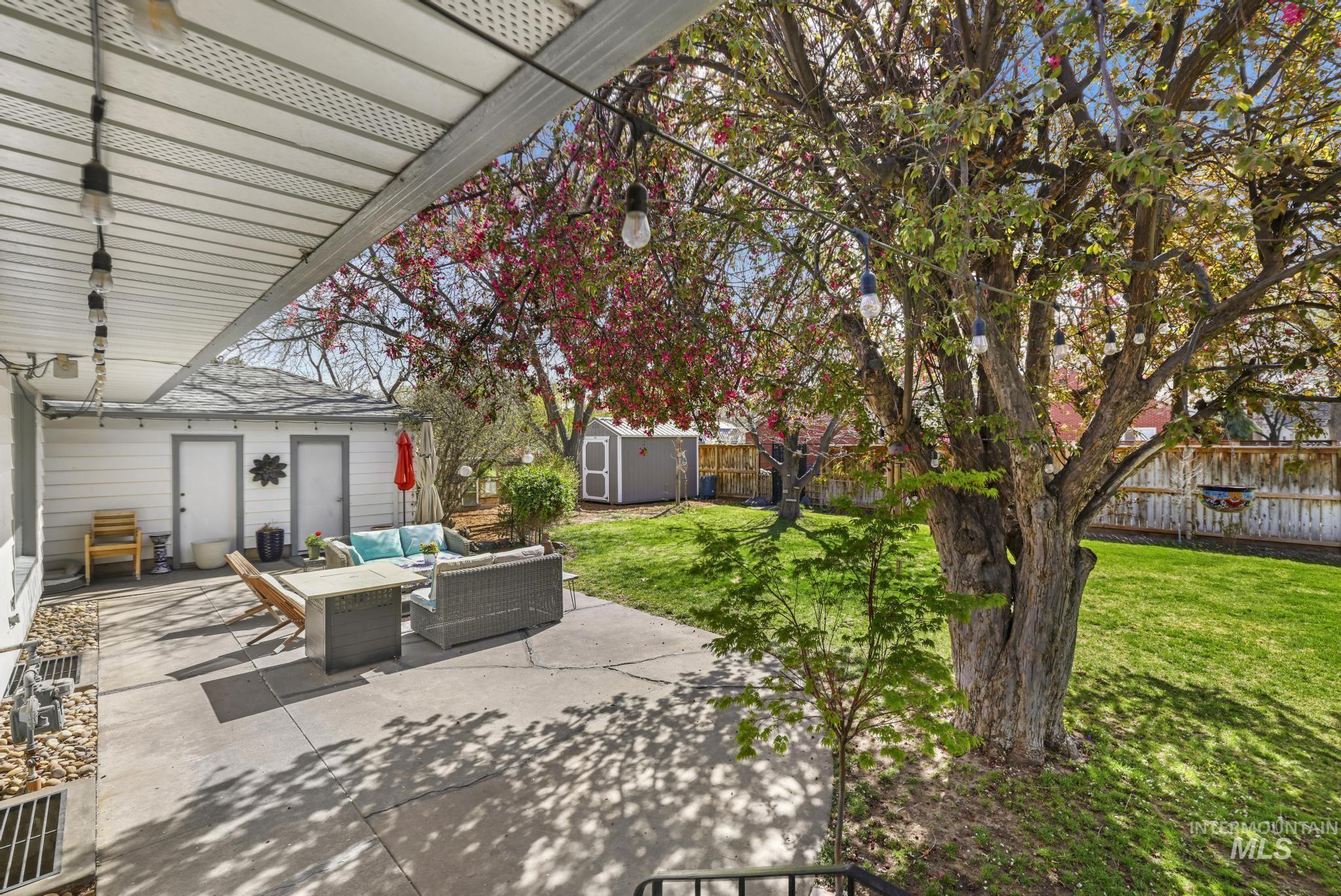 1532 11th Ave E, Twin Falls, Idaho 83301, 5 Bedrooms, 3 Bathrooms, Residential For Sale, Price $479,900, 98979941