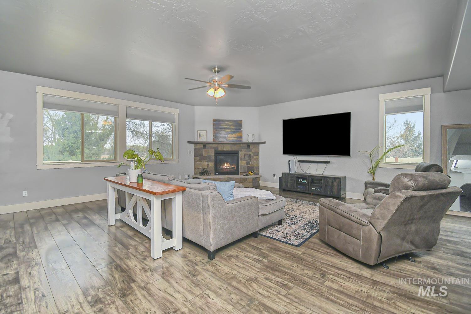 1288 Big Horn Court, Middleton, Idaho 83644, 3 Bedrooms, 2.5 Bathrooms, Residential For Sale, Price $609,000, 98979943