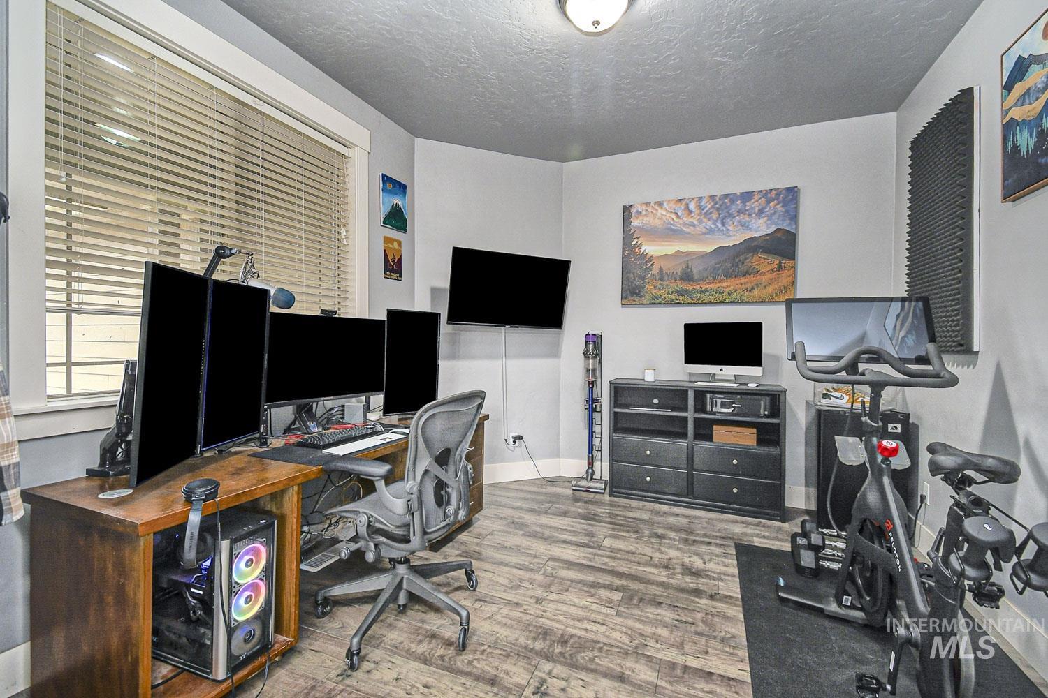 1288 Big Horn Court, Middleton, Idaho 83644, 3 Bedrooms, 2.5 Bathrooms, Residential For Sale, Price $609,000, 98979943