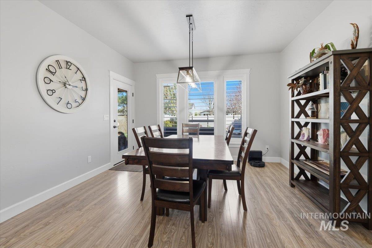 2892 E Lawton Drive, Meridian, Idaho 83642, 3 Bedrooms, 2.5 Bathrooms, Residential For Sale, Price $789,900,MLS 98979946