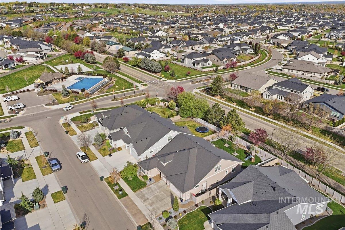 2892 E Lawton Drive, Meridian, Idaho 83642, 3 Bedrooms, 2.5 Bathrooms, Residential For Sale, Price $789,900,MLS 98979946