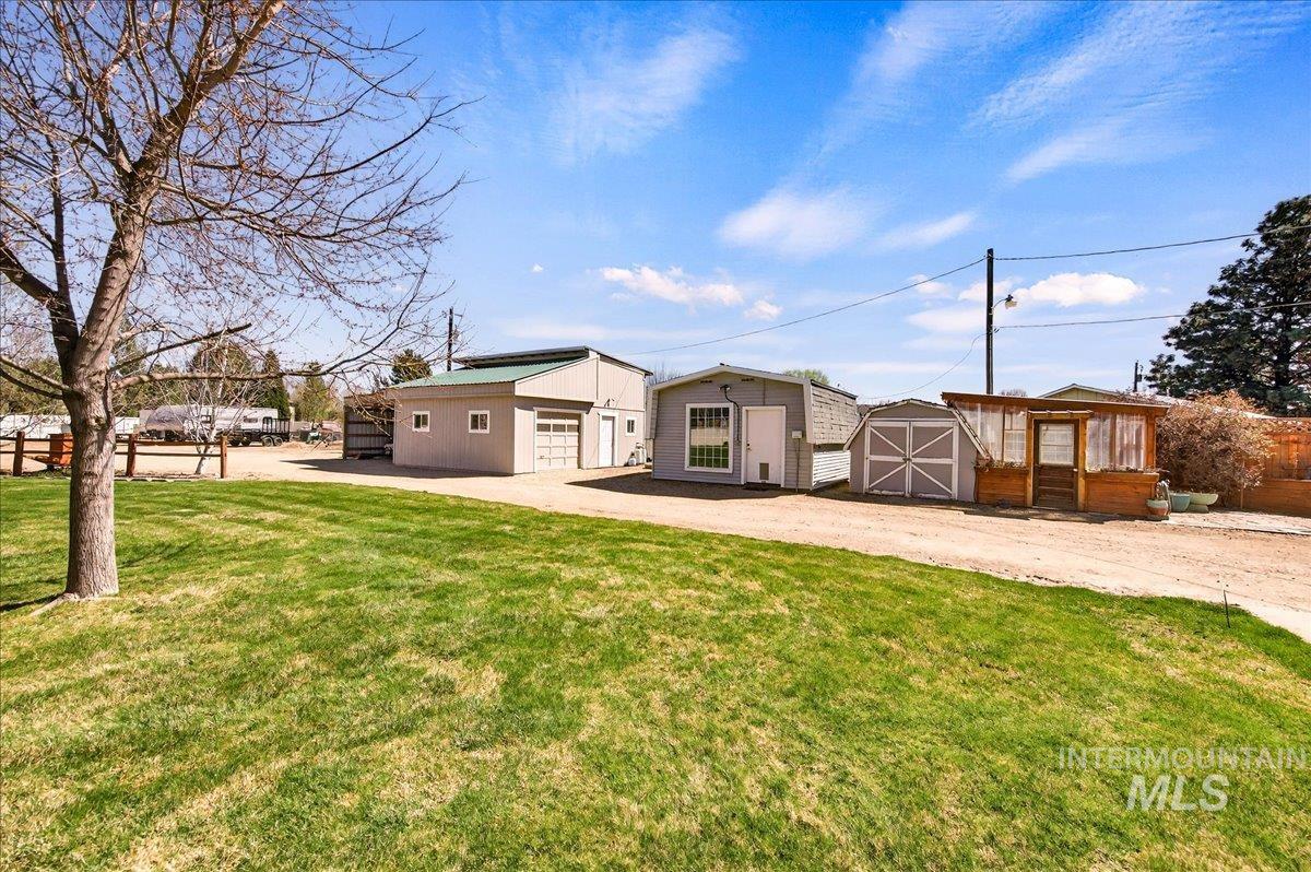 4230 N Patriot Cir, Meridian, Idaho 83646, 3 Bedrooms, 2 Bathrooms, Residential For Sale, Price $879,000, 98979949