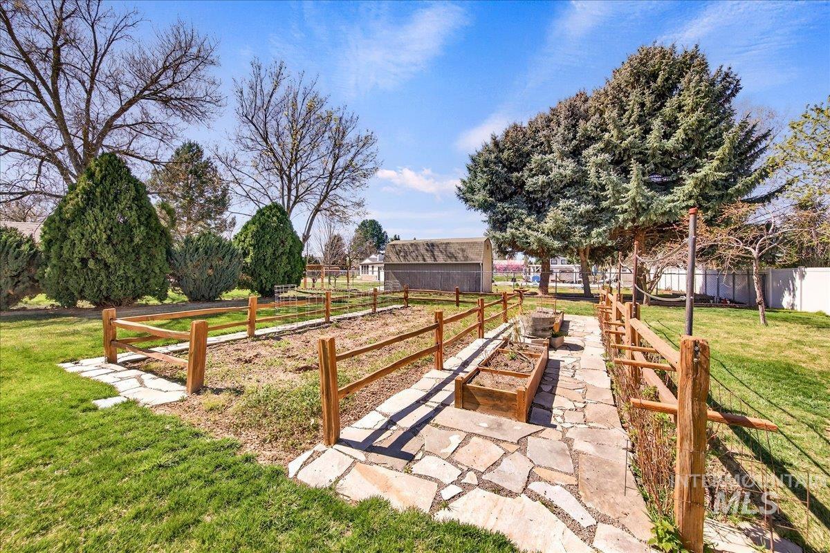 4230 N Patriot Cir, Meridian, Idaho 83646, 3 Bedrooms, 2 Bathrooms, Residential For Sale, Price $879,000, 98979949