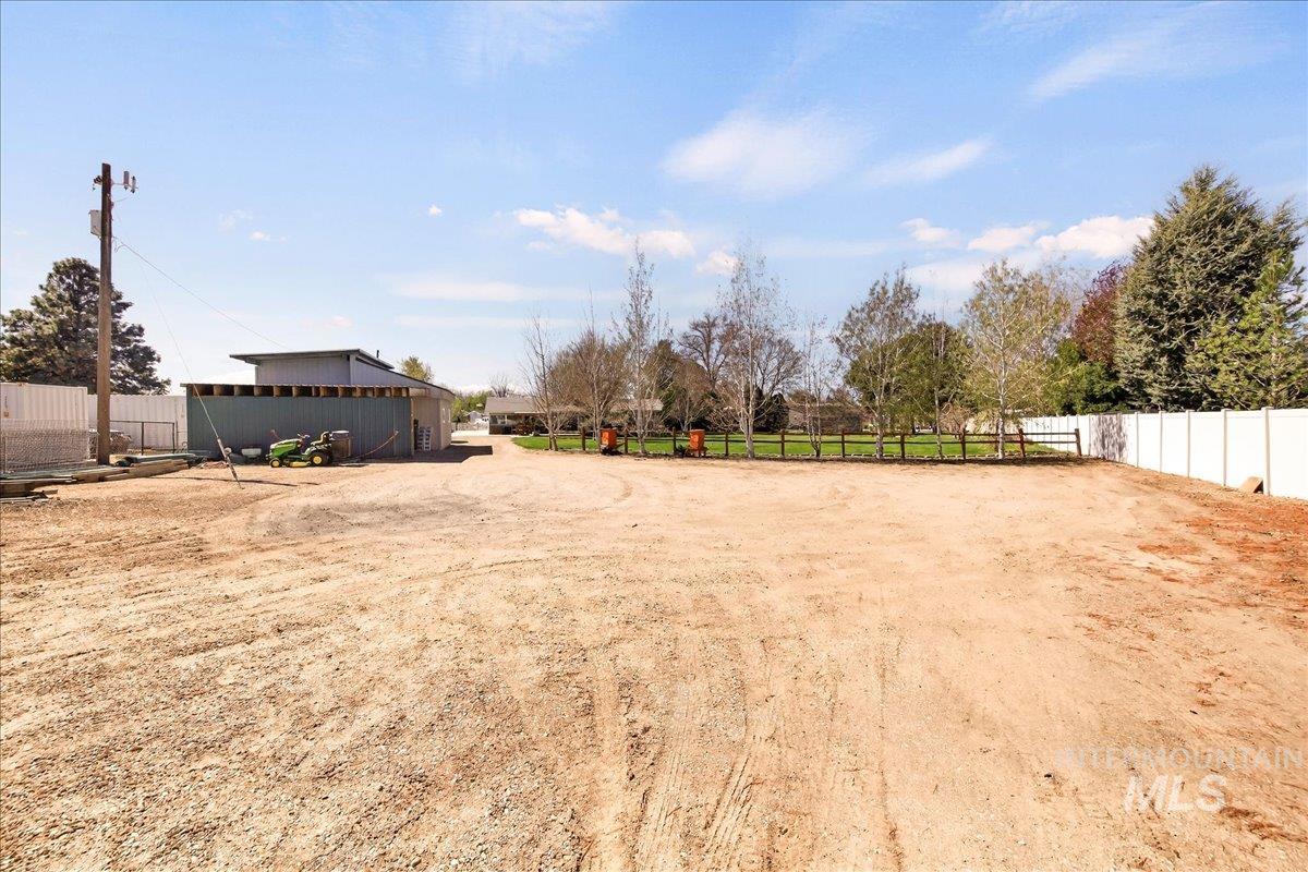 4230 N Patriot Cir, Meridian, Idaho 83646, 3 Bedrooms, 2 Bathrooms, Residential For Sale, Price $879,000, 98979949