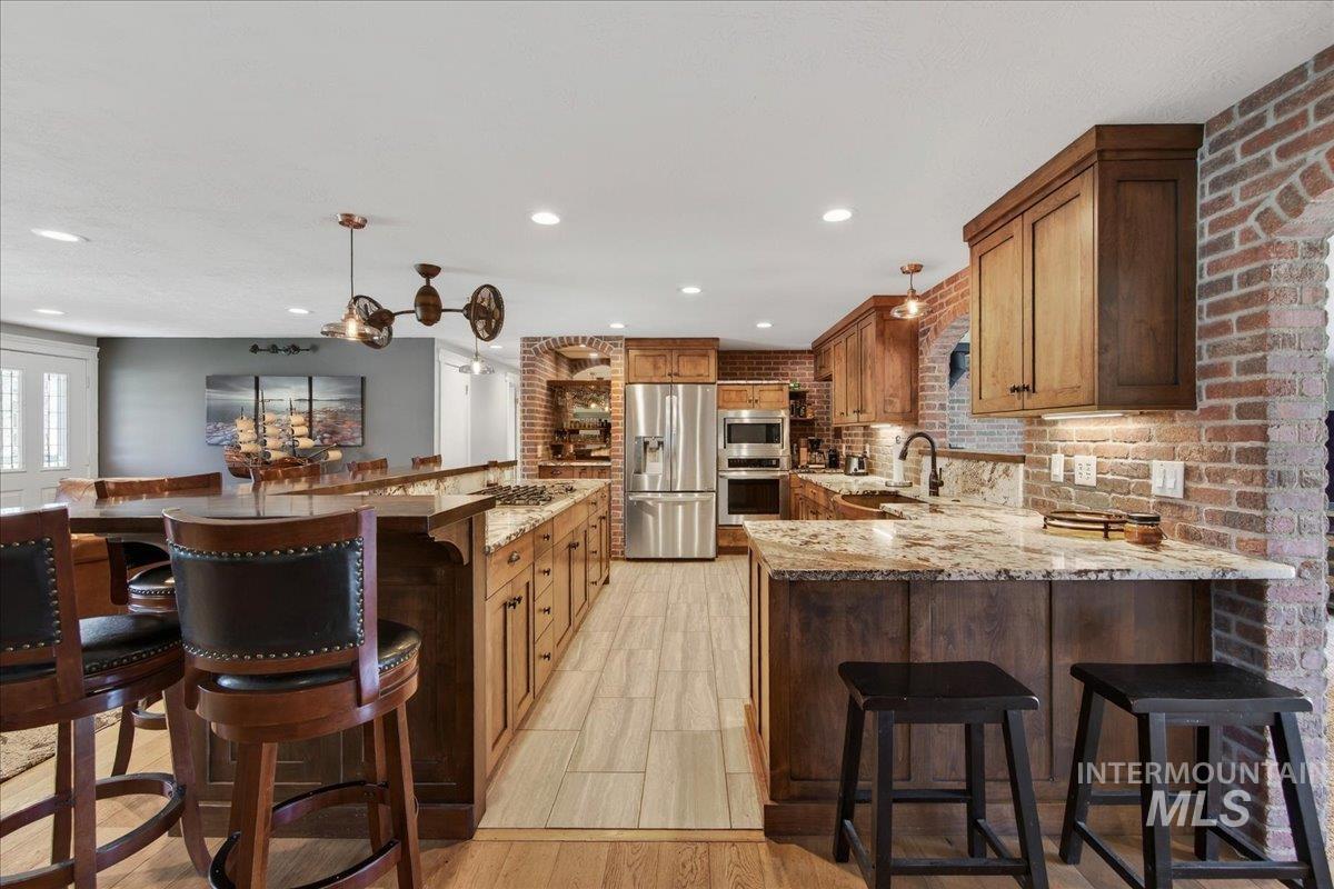 4230 N Patriot Cir, Meridian, Idaho 83646, 3 Bedrooms, 2 Bathrooms, Residential For Sale, Price $879,000, 98979949