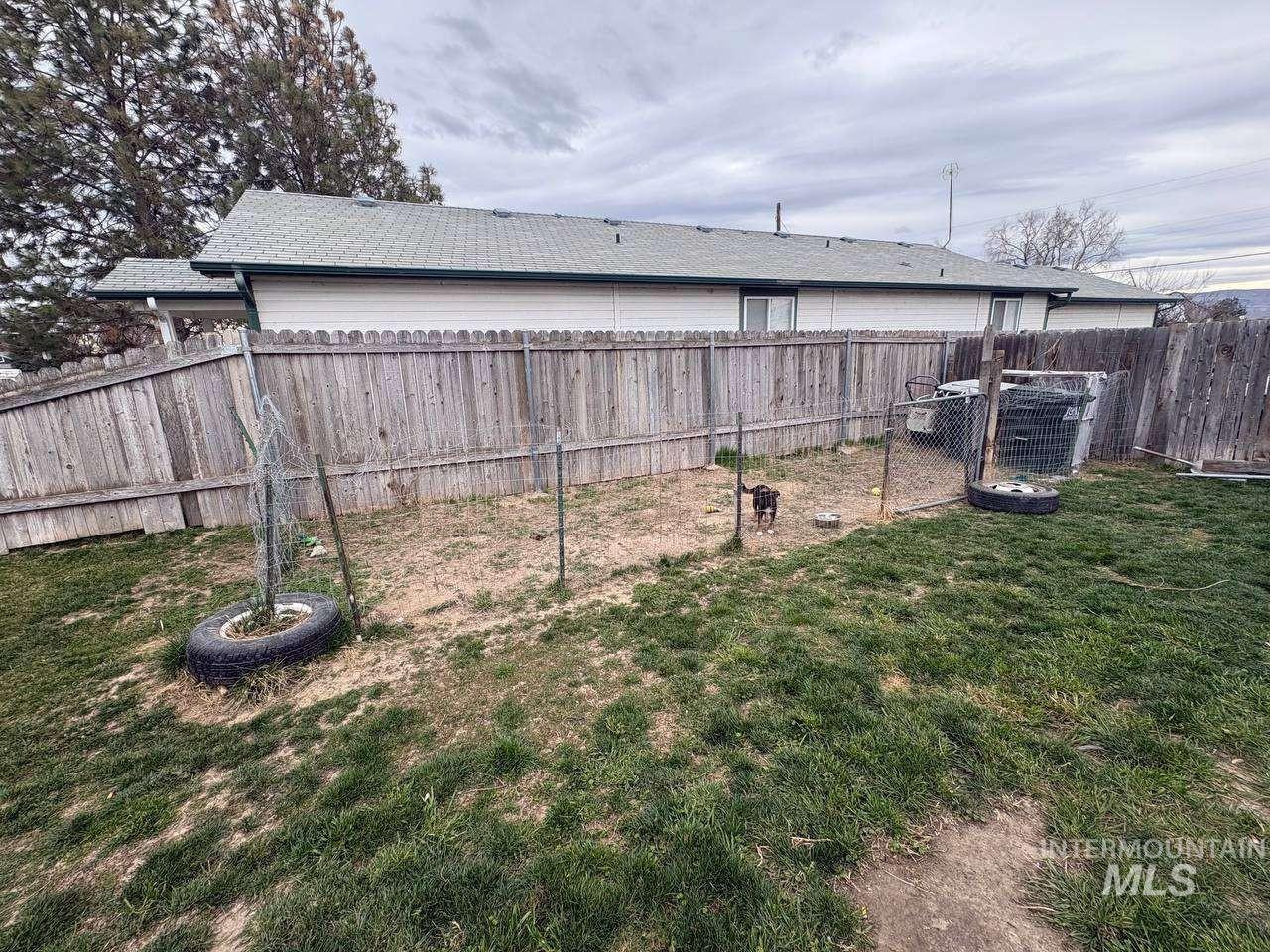 111 Randolph DR, Melba, Idaho 83641, 2 Bedrooms, 1 Bathroom, Residential For Sale, Price $268,000,MLS 98979950