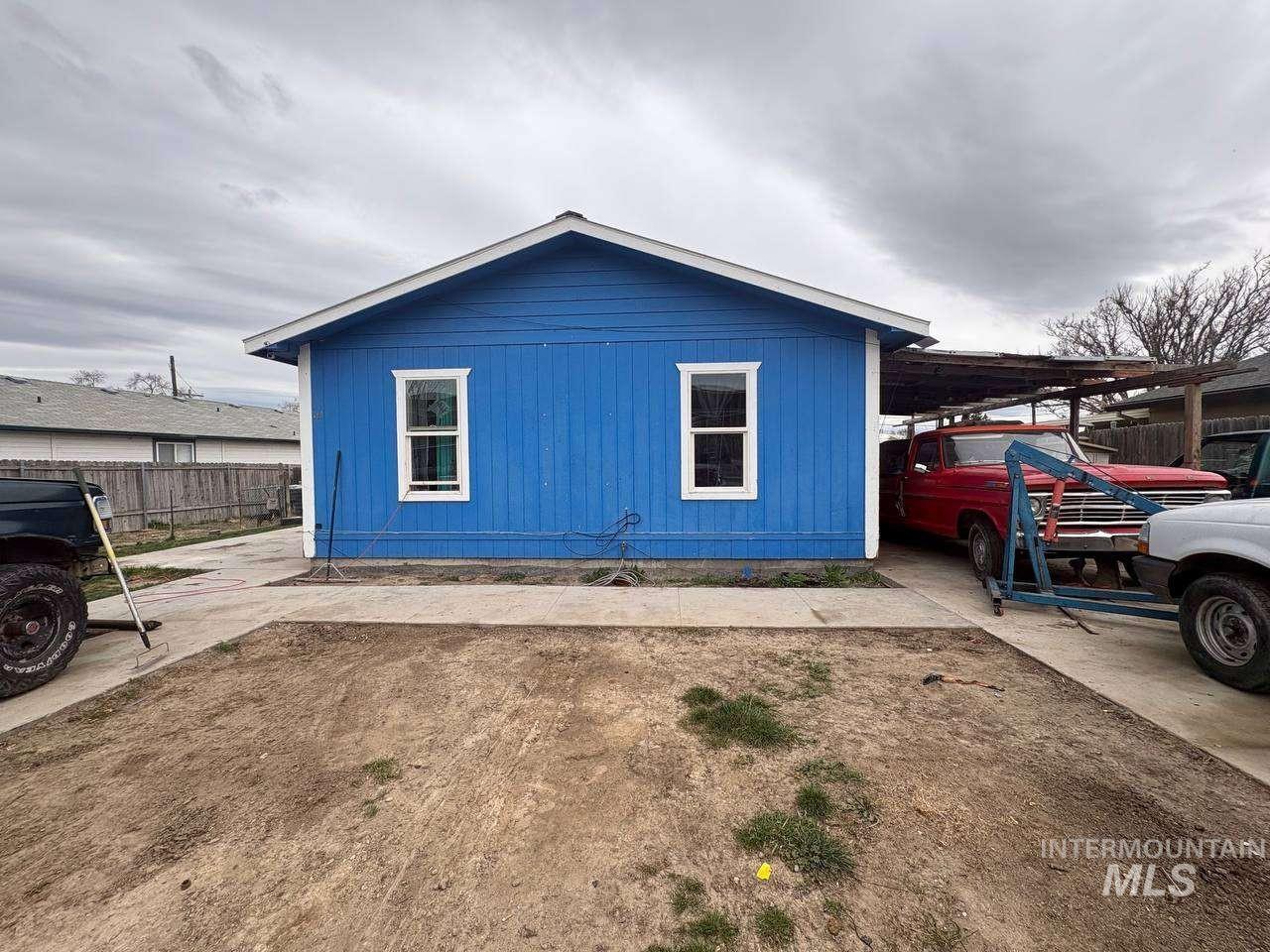 111 Randolph DR, Melba, Idaho 83641, 2 Bedrooms, 1 Bathroom, Residential For Sale, Price $268,000,MLS 98979950