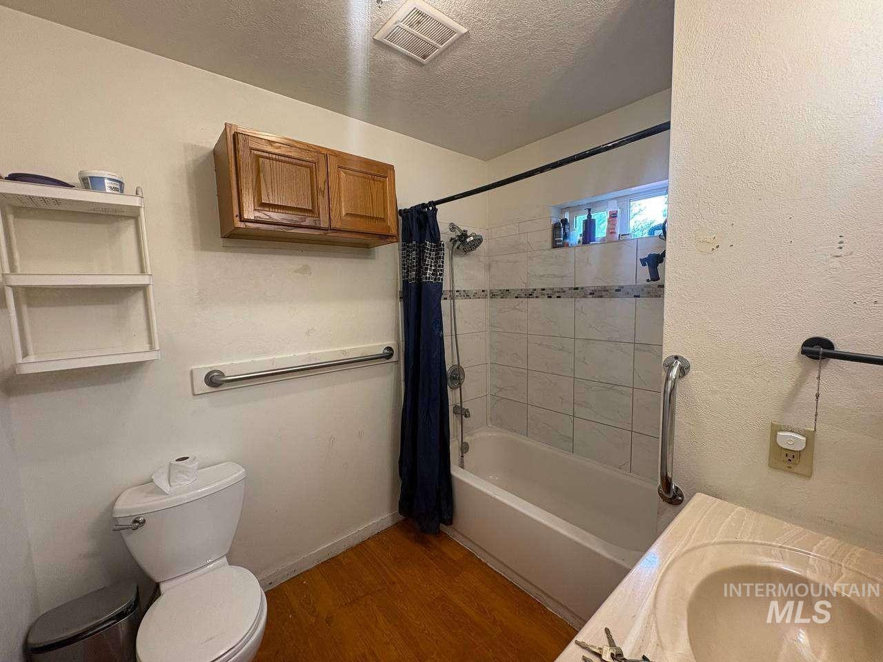 111 Randolph DR, Melba, Idaho 83641, 2 Bedrooms, 1 Bathroom, Residential For Sale, Price $268,000,MLS 98979950