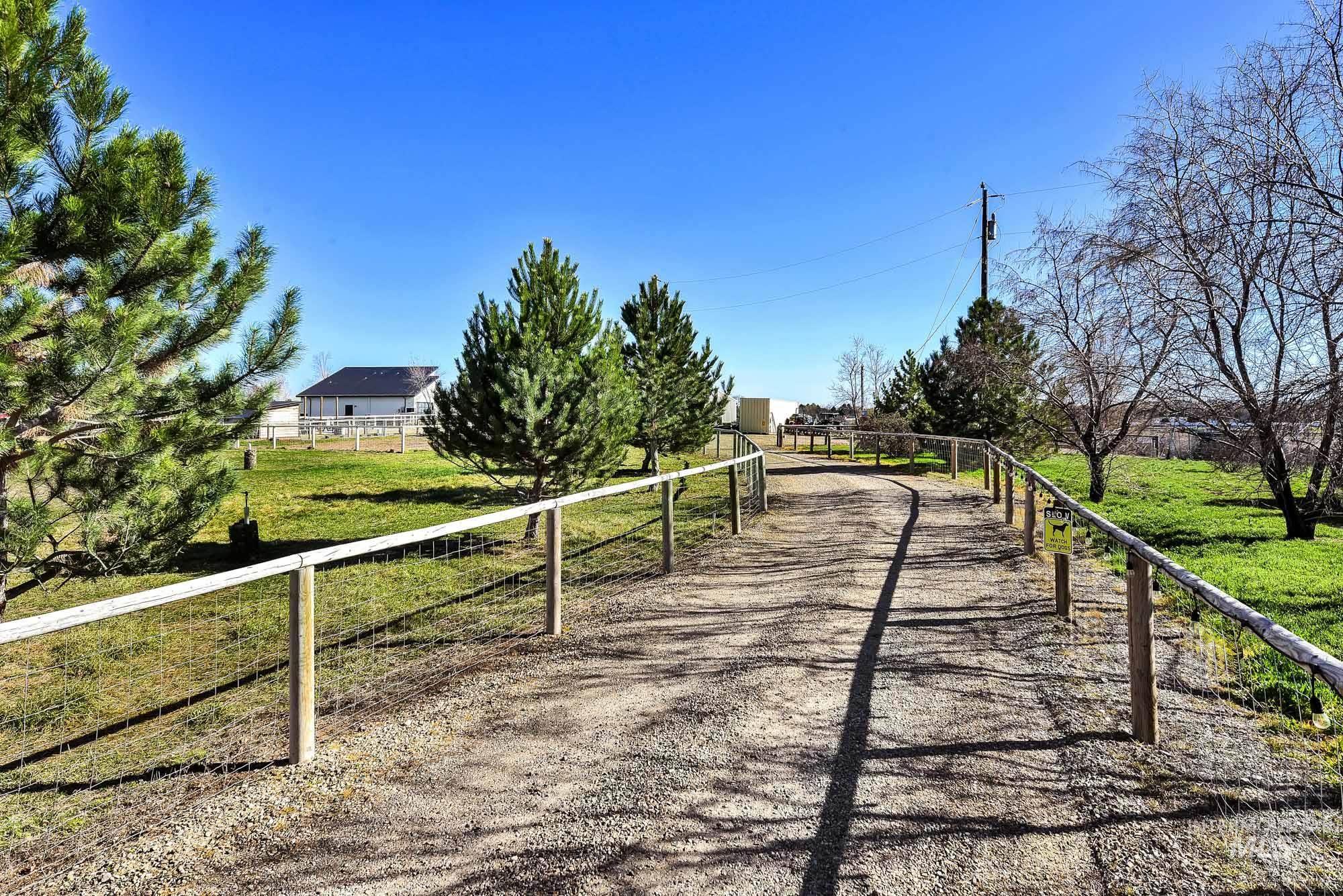 1619 Primrose Dr, Nampa, Idaho 83686-8585, 4 Bedrooms, 3 Bathrooms, Residential For Sale, Price $1,298,000, 98979951