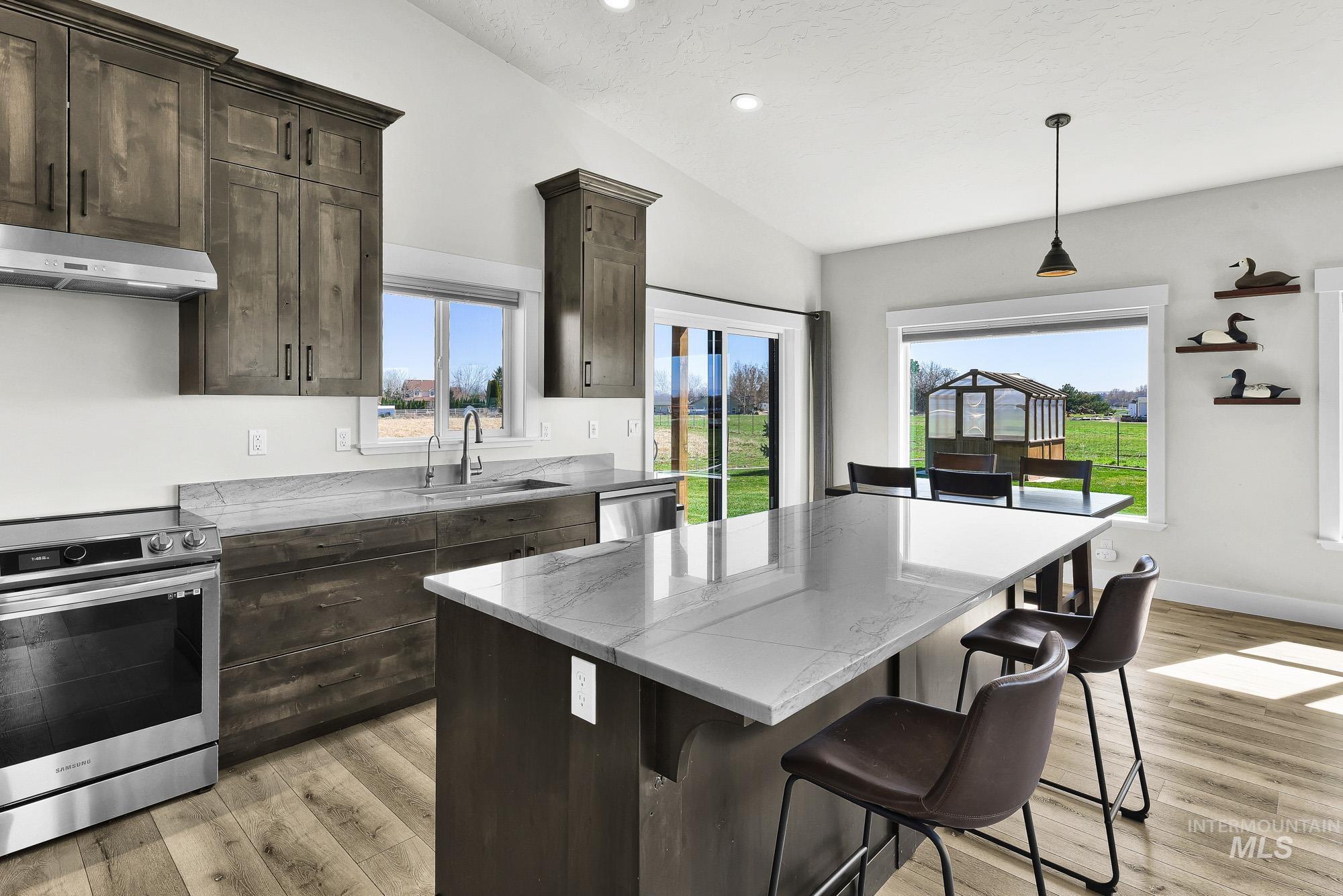 1619 Primrose Dr, Nampa, Idaho 83686-8585, 4 Bedrooms, 3 Bathrooms, Residential For Sale, Price $1,298,000,MLS 98979951