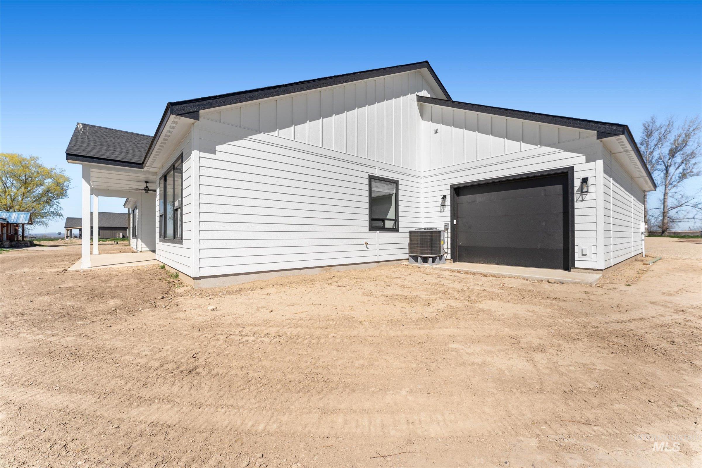 26219 Reed Lane, Wilder, Idaho 83676, 4 Bedrooms, 3.5 Bathrooms, Residential For Sale, Price $850,000, 98979956