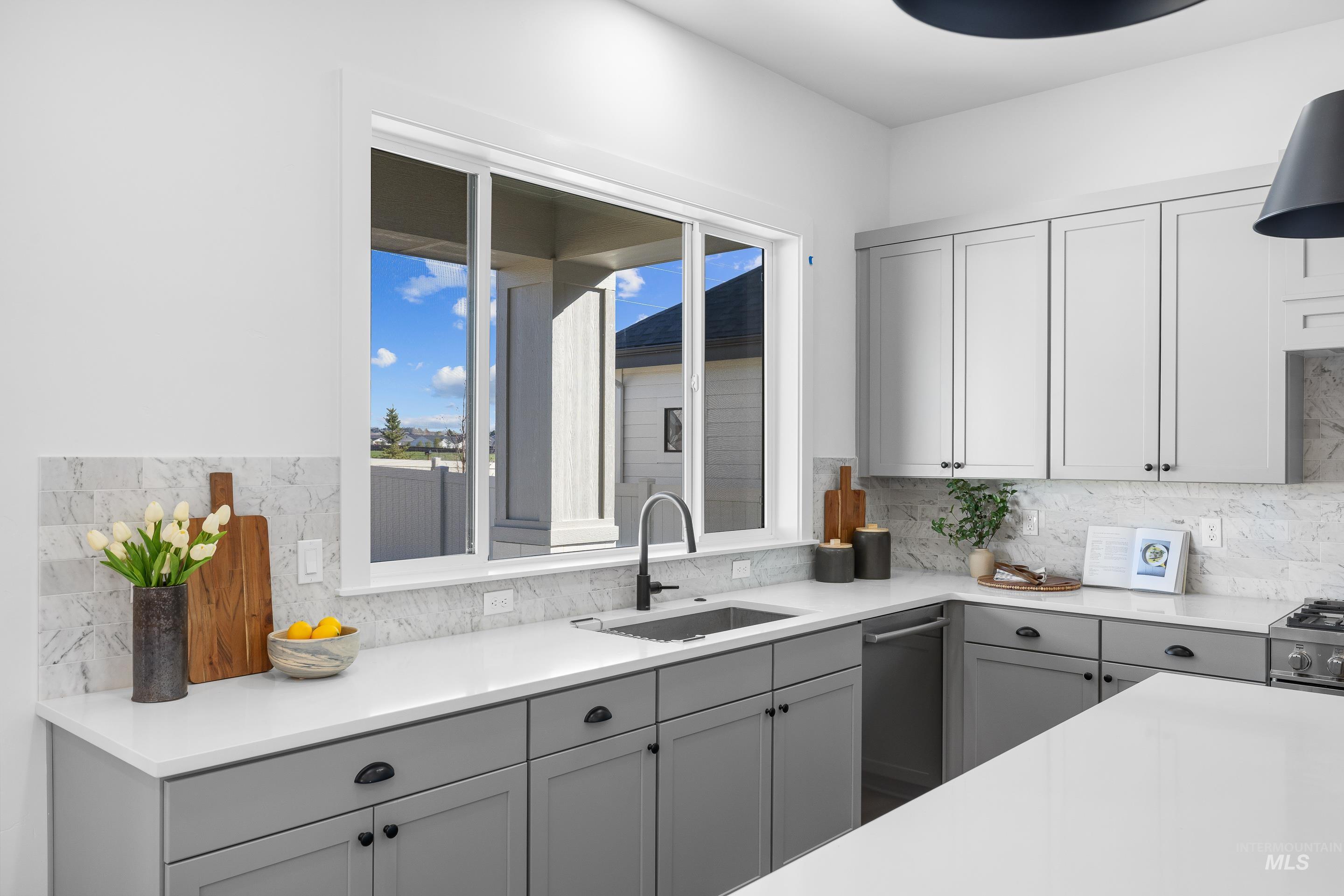 9848 W Aviara Street, Star, Idaho 83669, 3 Bedrooms, 2.5 Bathrooms, Residential For Sale, Price $649,900, 98979958