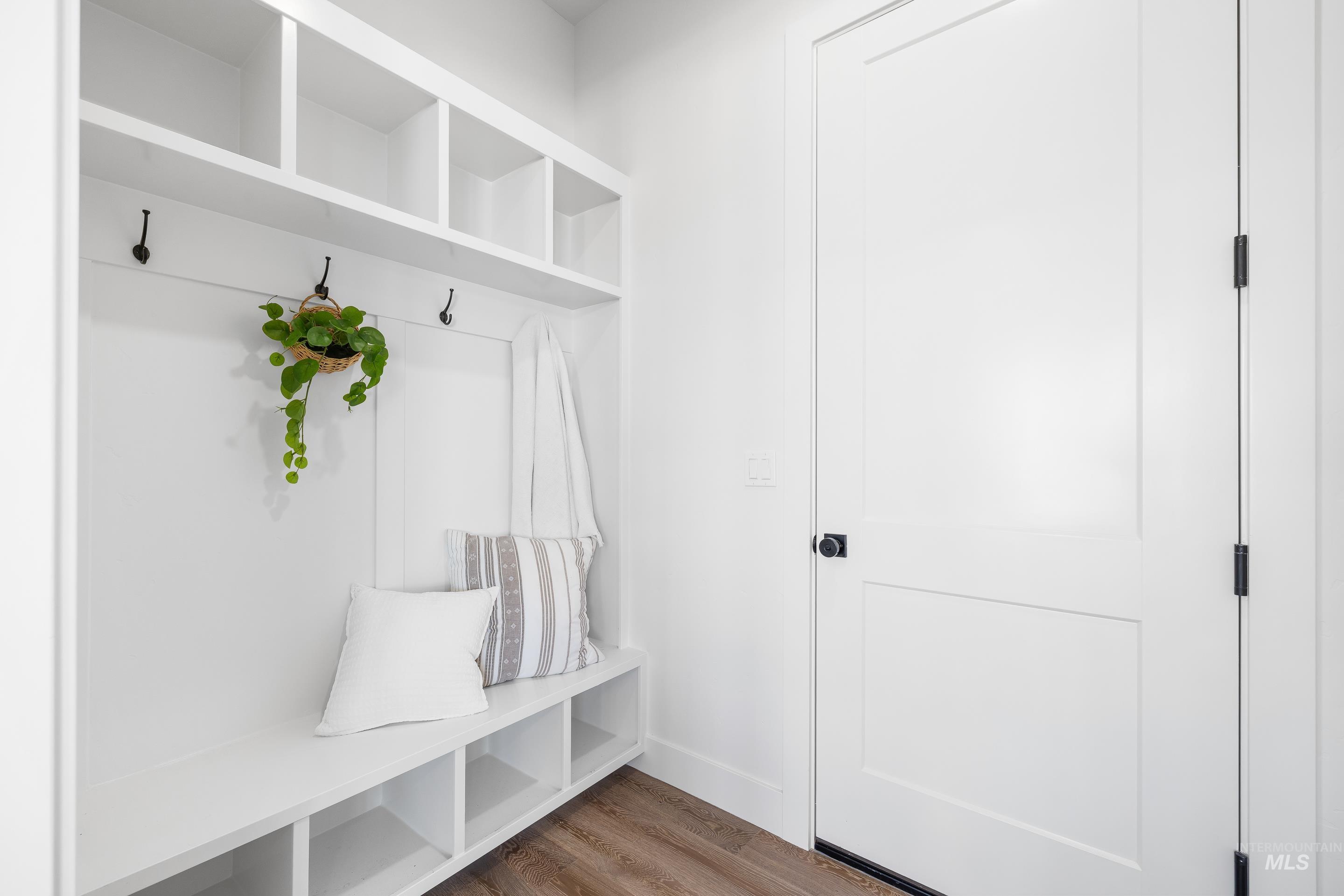 9848 W Aviara Street, Star, Idaho 83669, 3 Bedrooms, 2.5 Bathrooms, Residential For Sale, Price $649,900, 98979958