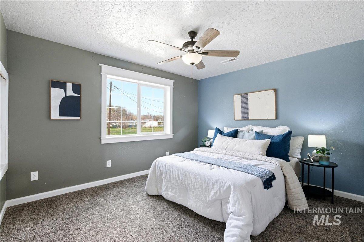 1750 American Legion Blvd, Mountain Home, Idaho 83647-3132, 3 Bedrooms, 2 Bathrooms, Residential For Sale, Price $475,000,MLS 98979964