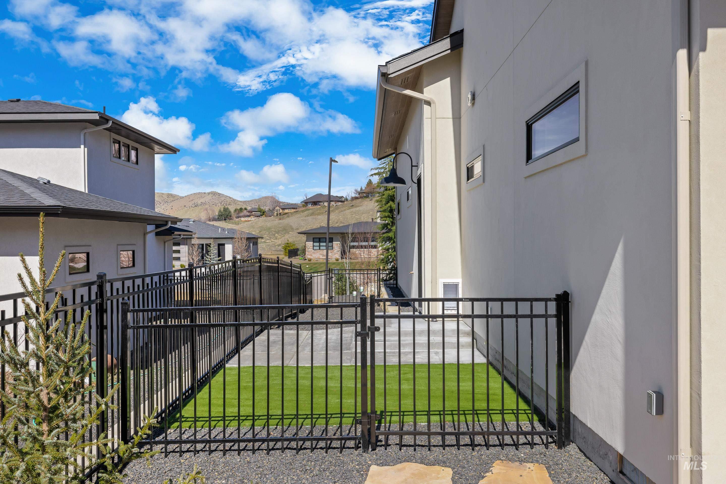 1851 W Winter Camp Ct, Boise, Idaho 83703, 4 Bedrooms, 5 Bathrooms, Residential For Sale, Price $3,549,000,MLS 98979965