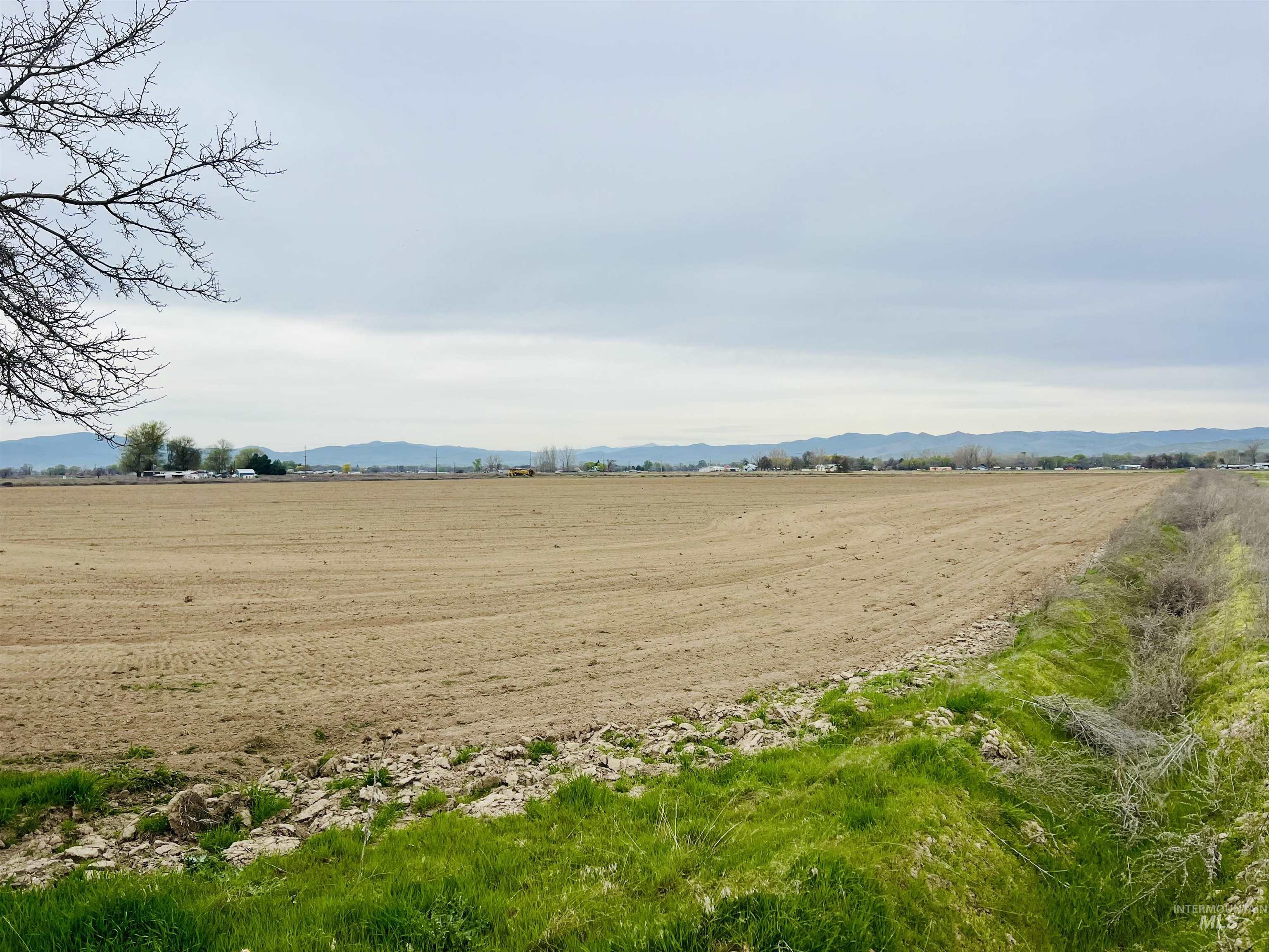 5510 Hwy Spur 95, Ontario, Oregon 97914, 3 Bedrooms, 2 Bathrooms, Residential For Sale, Price $499,000,MLS 98979967