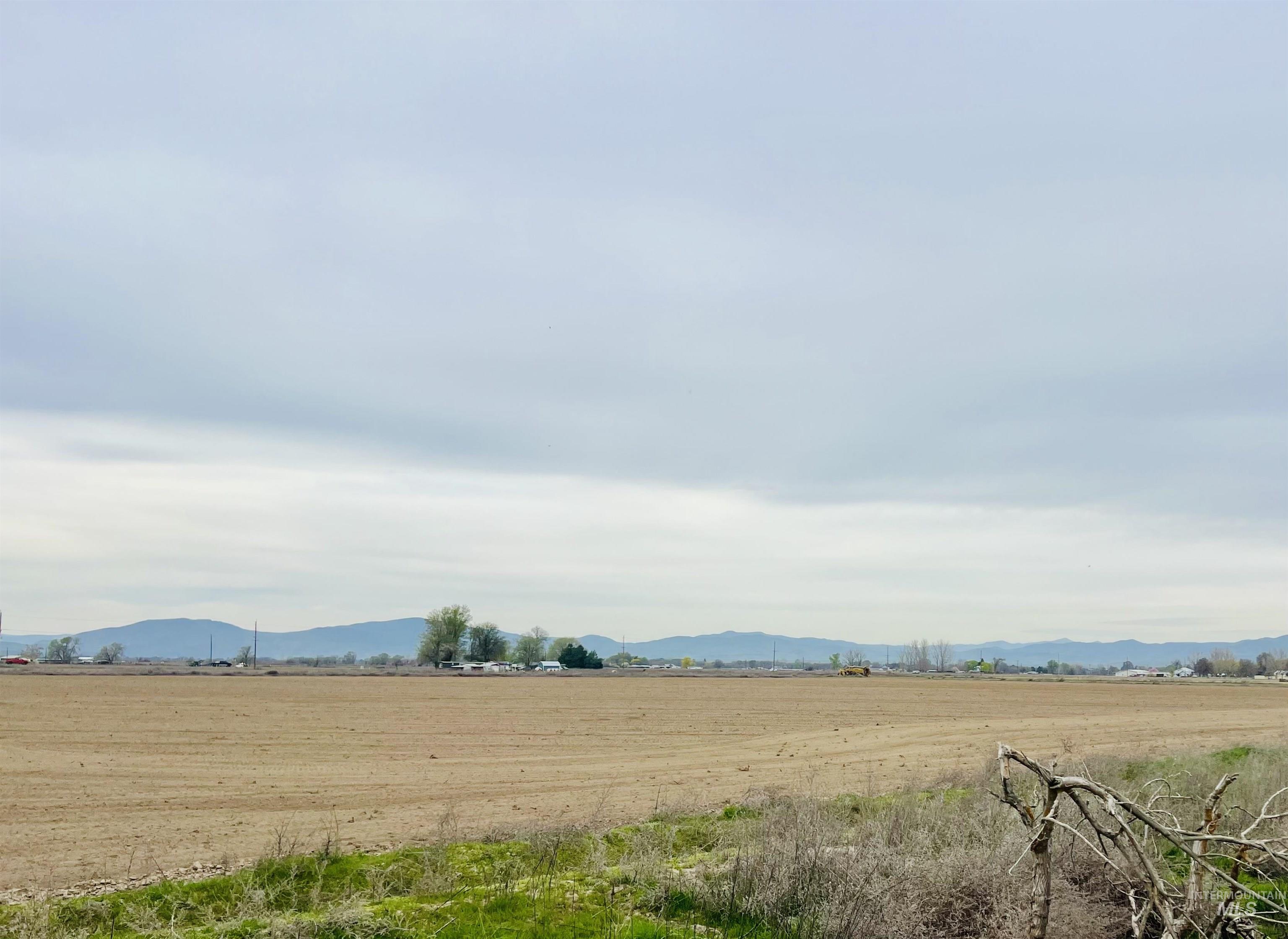 5510 Hwy Spur 95, Ontario, Oregon 97914, 3 Bedrooms, 2 Bathrooms, Residential For Sale, Price $499,000,MLS 98979967