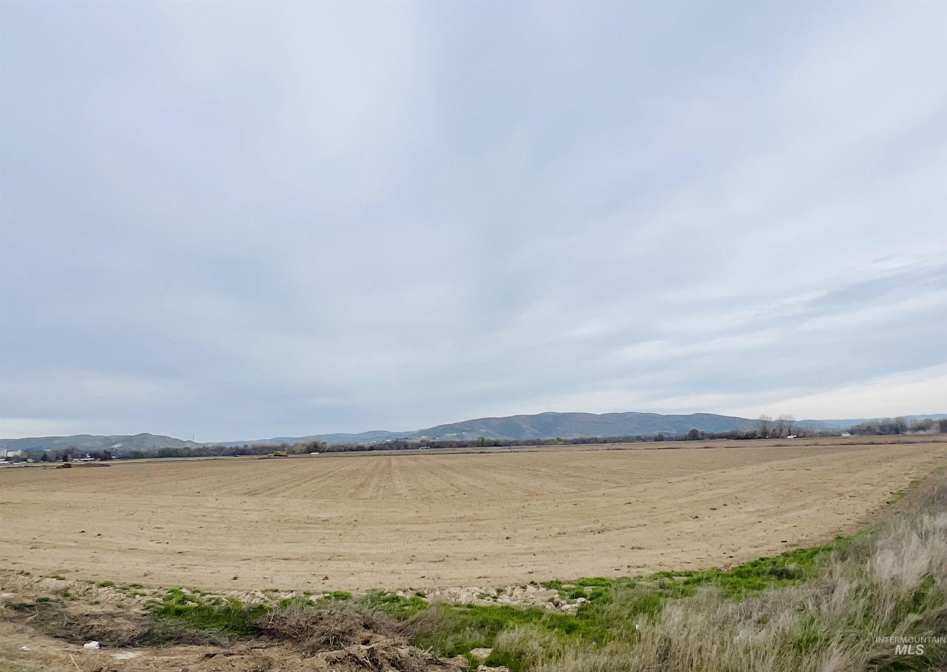 5510 Hwy Spur 95, Ontario, Oregon 97914, 3 Bedrooms, 2 Bathrooms, Residential For Sale, Price $499,000,MLS 98979967