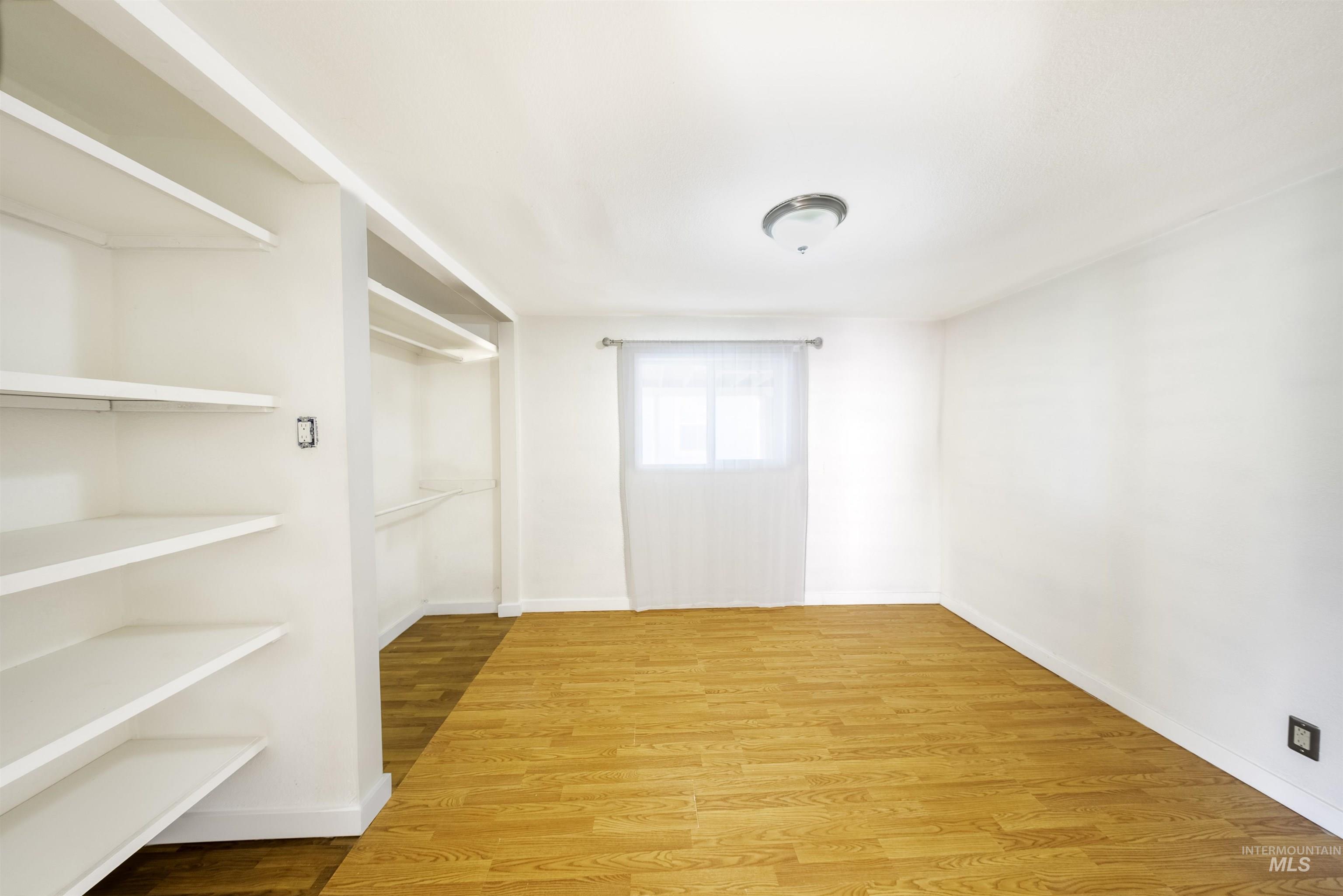 108 SW Park Ave., New Plymouth, Idaho 83655, 3 Bedrooms, 1 Bathroom, Residential For Sale, Price $249,990,MLS 98979968