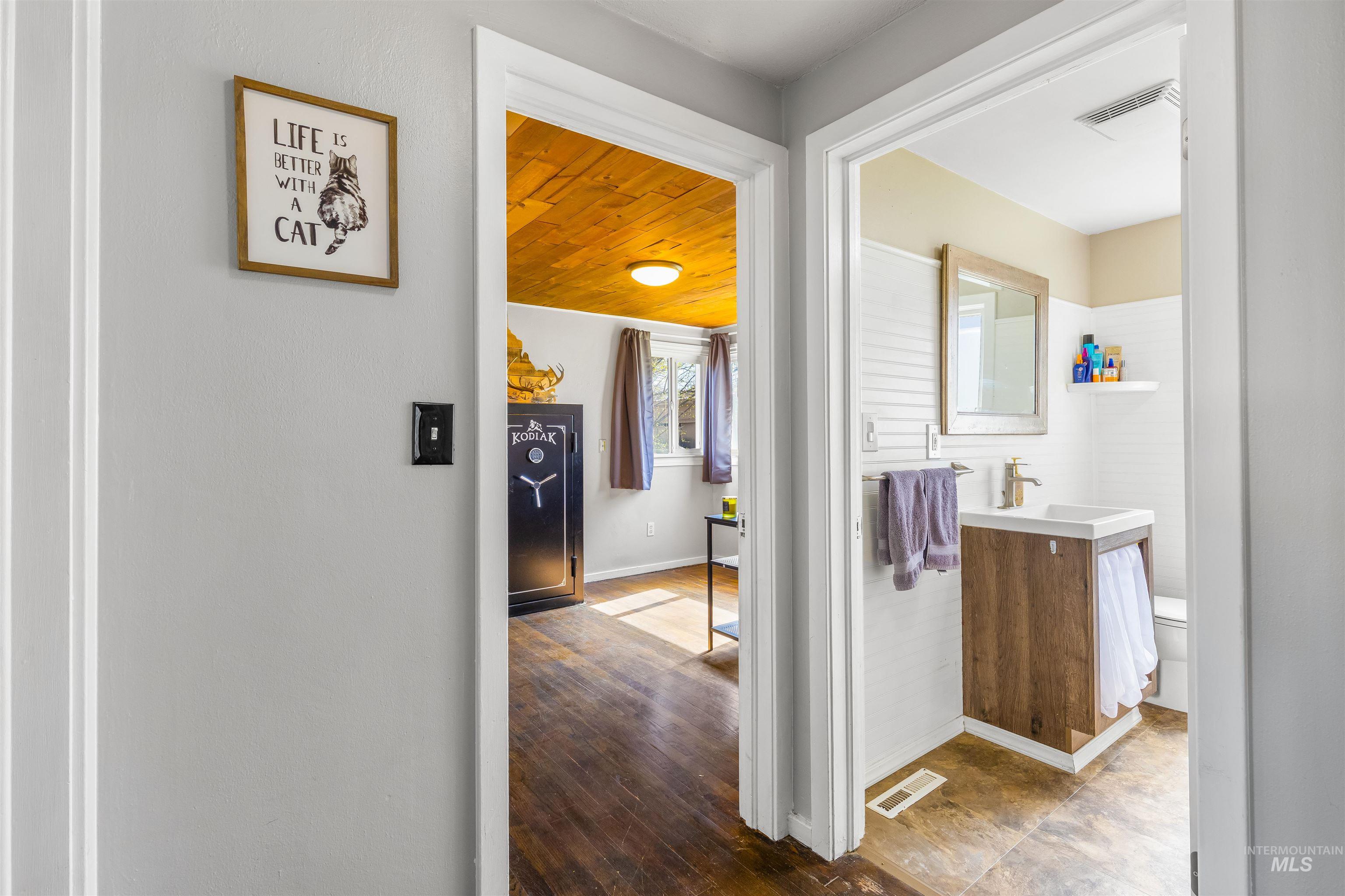 433 Park Avenue, Lewiston, Idaho 83501, 3 Bedrooms, 1 Bathroom, Residential For Sale, Price $298,000,MLS 98979971