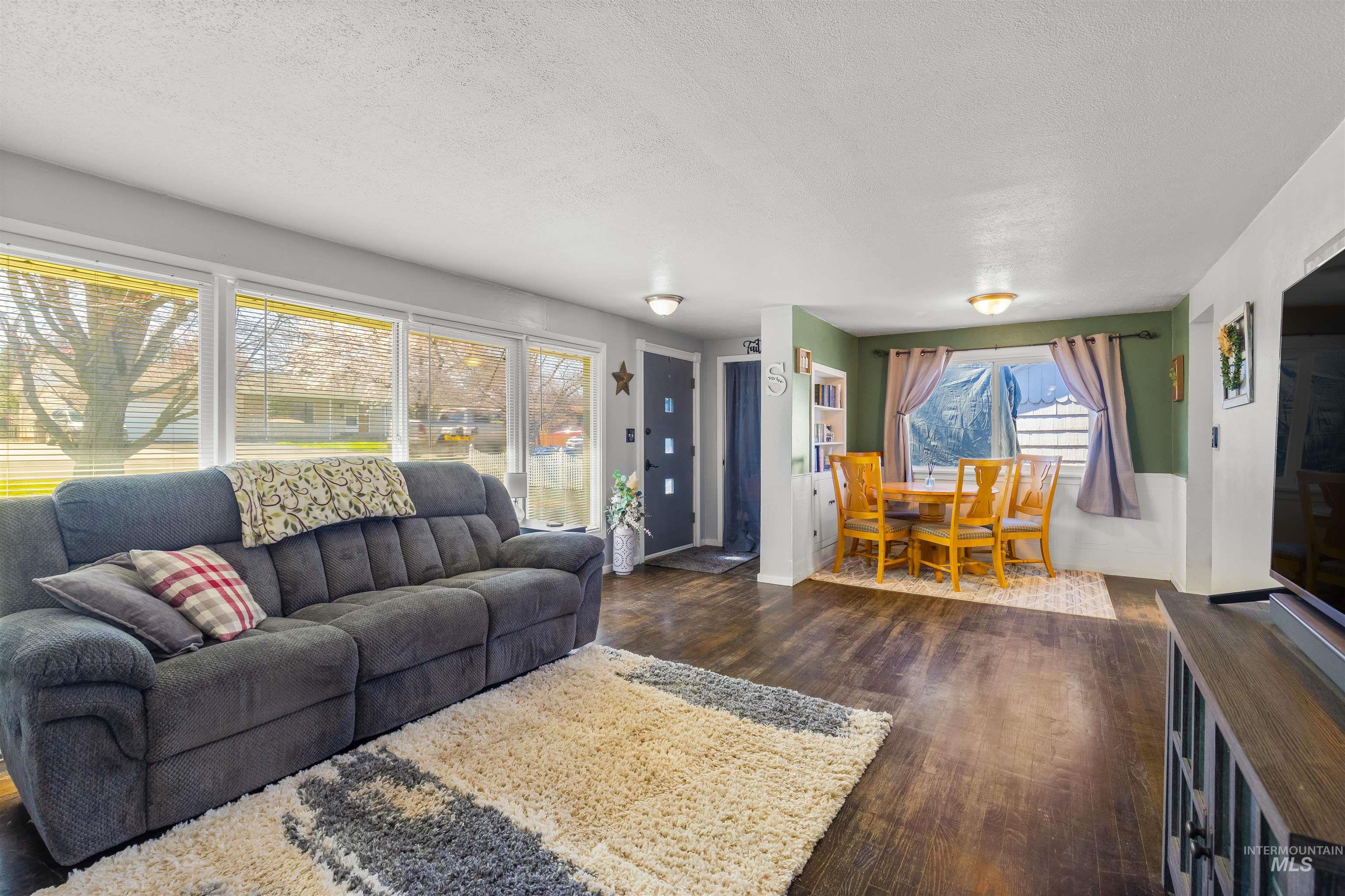 433 Park Avenue, Lewiston, Idaho 83501, 3 Bedrooms, 1 Bathroom, Residential For Sale, Price $298,000,MLS 98979971