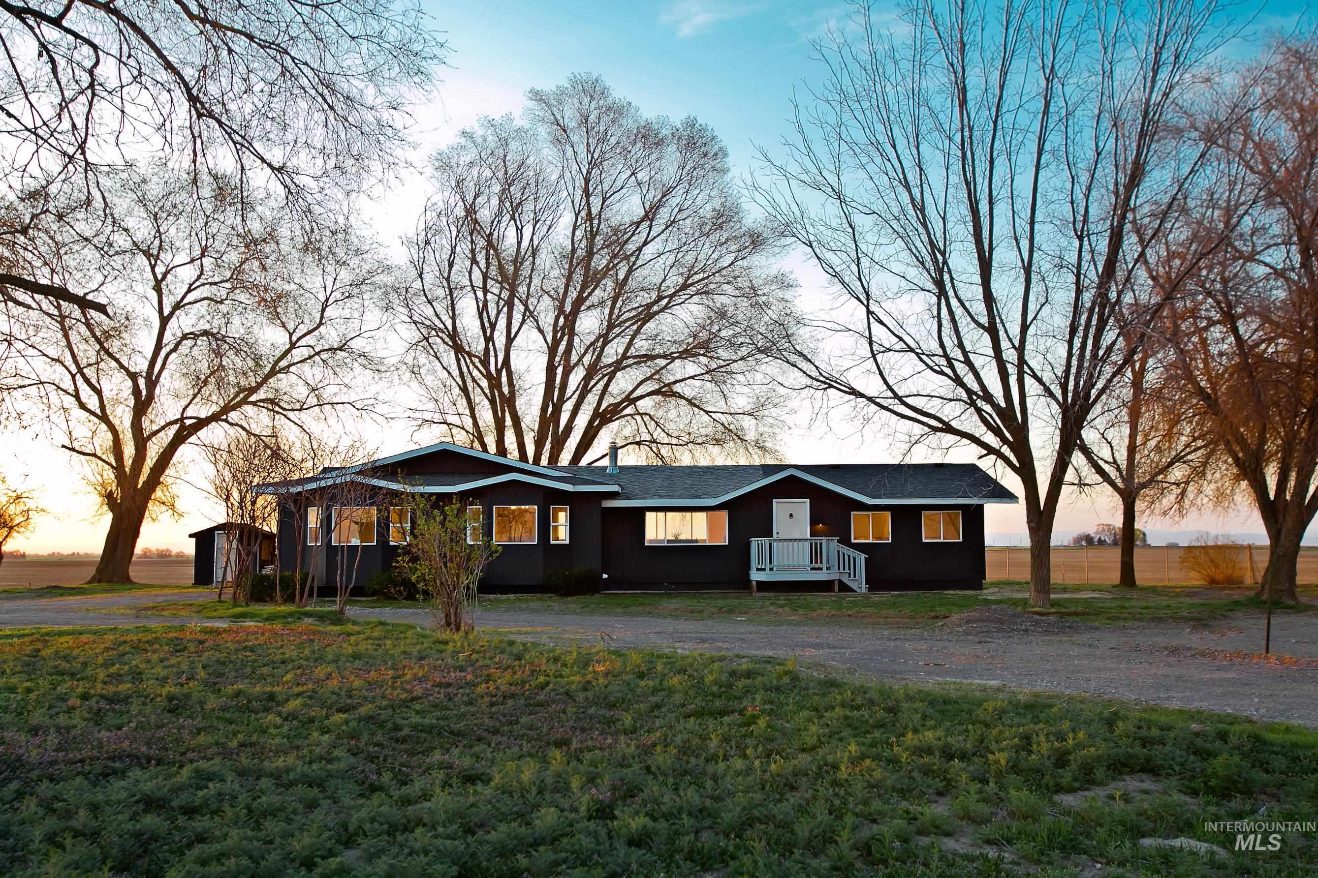 860 N 500 W, Rupert, Idaho 83350, 4 Bedrooms, 2 Bathrooms, Residential For Sale, Price $320,000,MLS 98979974