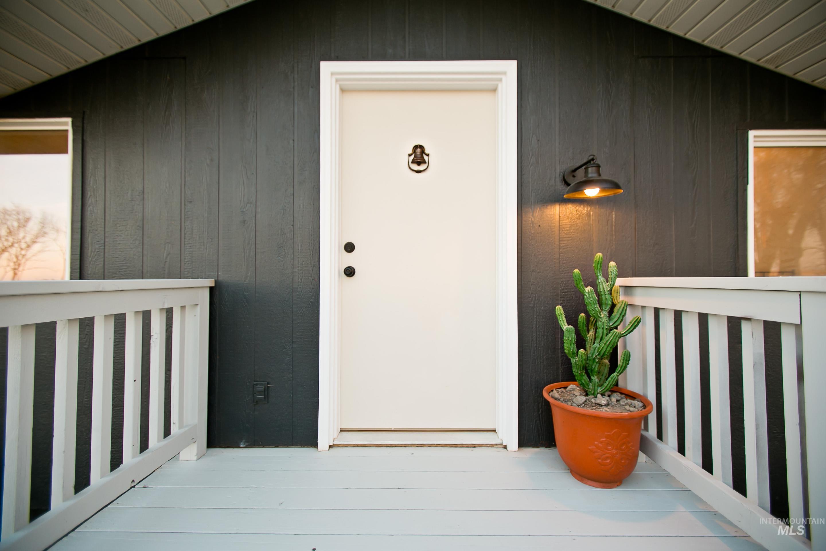 860 N 500 W, Rupert, Idaho 83350, 4 Bedrooms, 2 Bathrooms, Residential For Sale, Price $320,000,MLS 98979974