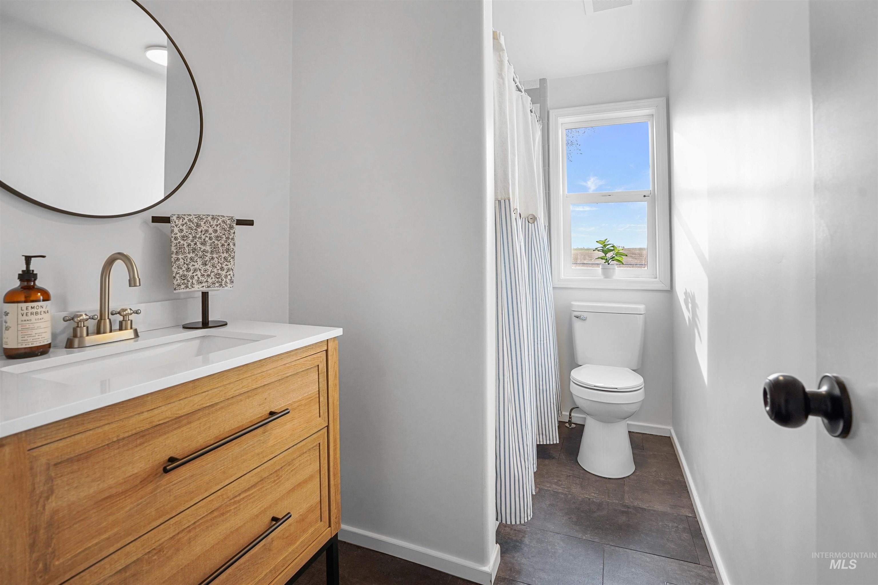 860 N 500 W, Rupert, Idaho 83350, 4 Bedrooms, 2 Bathrooms, Residential For Sale, Price $320,000,MLS 98979974