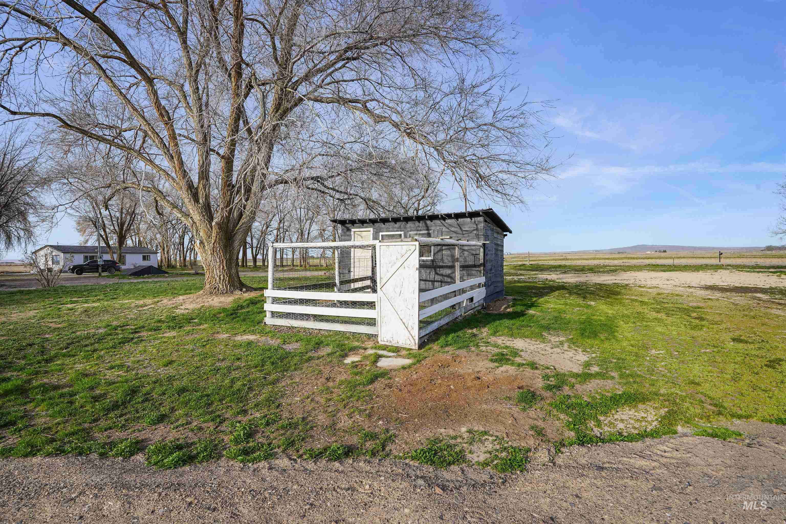 860 N 500 W, Rupert, Idaho 83350, 4 Bedrooms, 2 Bathrooms, Residential For Sale, Price $320,000,MLS 98979974