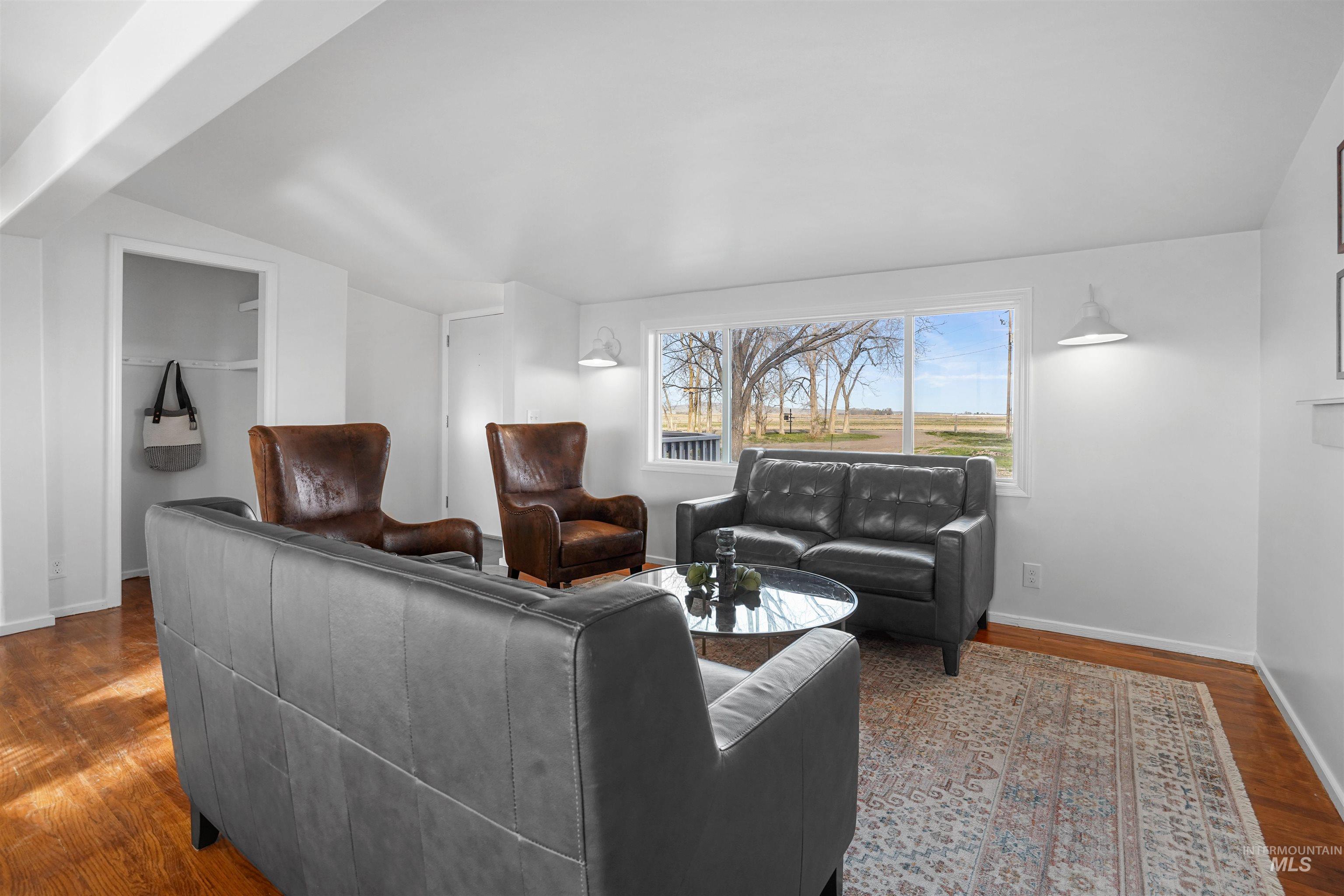 860 N 500 W, Rupert, Idaho 83350, 4 Bedrooms, 2 Bathrooms, Residential For Sale, Price $320,000,MLS 98979974