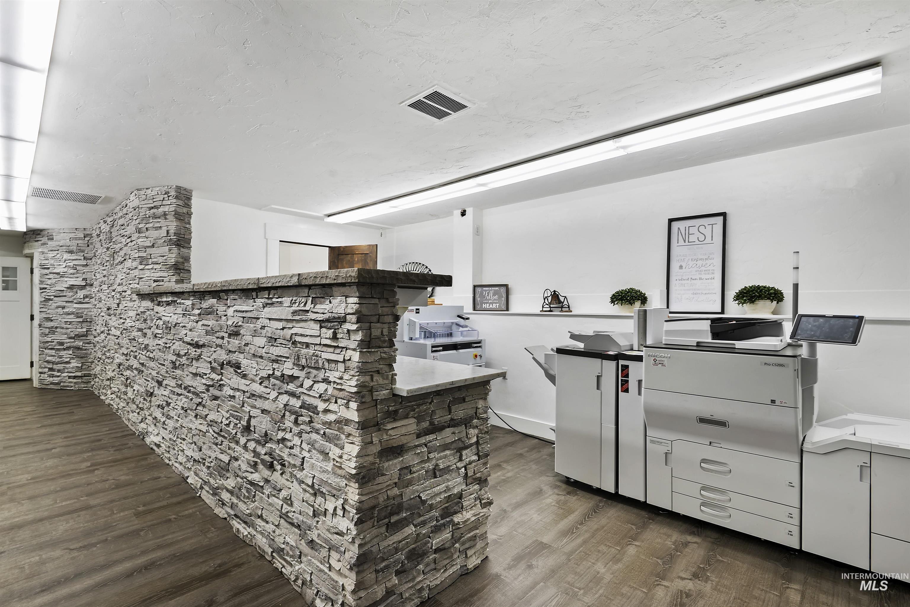 6803 W Overland Rd, Boise, Idaho 83709, Business/Commercial For Sale, Price $2,600,000,MLS 98979981