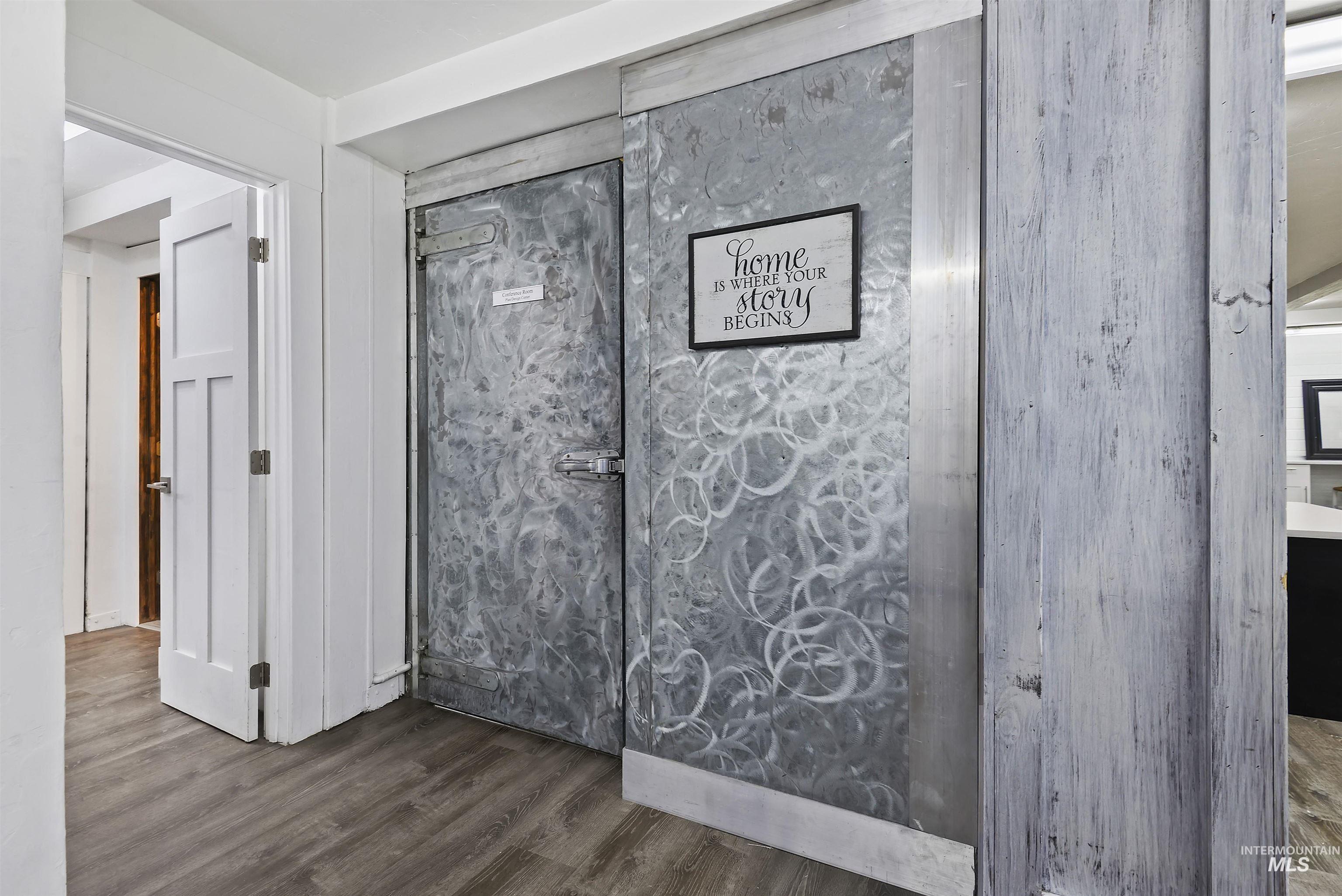 6803 W Overland Rd, Boise, Idaho 83709, Business/Commercial For Sale, Price $2,600,000,MLS 98979981