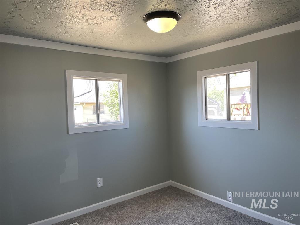 1705 Windmere, Mountain Home, Idaho 83647, 2 Bedrooms, 1 Bathroom, Residential For Sale, Price $90,000, 98979983