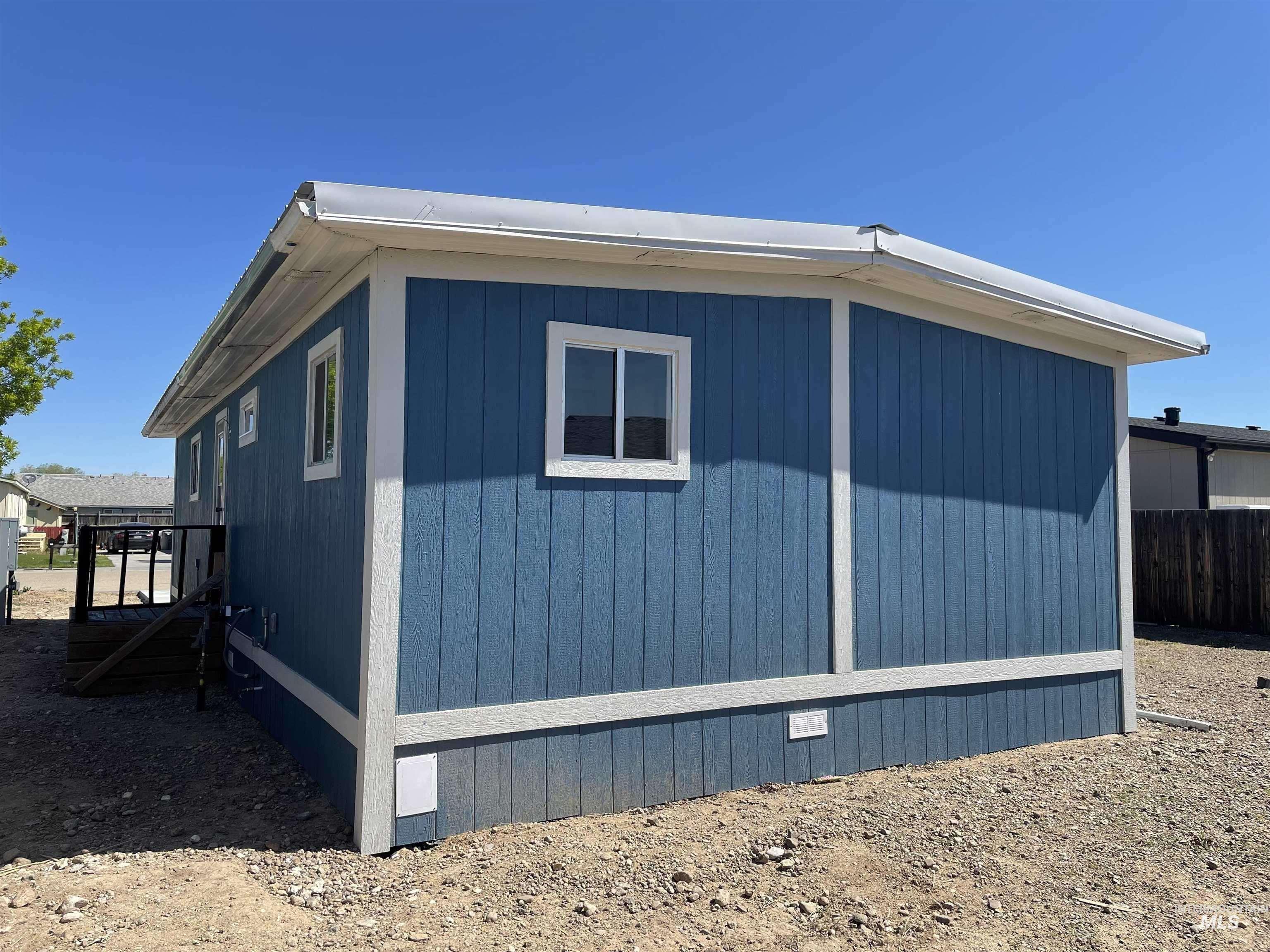 1705 Windmere, Mountain Home, Idaho 83647, 2 Bedrooms, 1 Bathroom, Residential For Sale, Price $90,000, 98979983