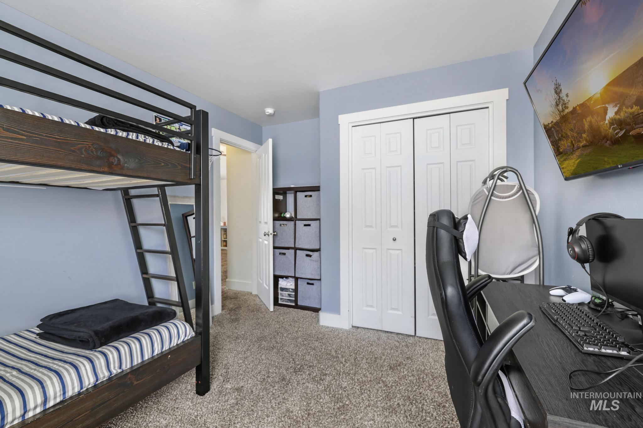 219 E Spruce Ave., Fairfield, Idaho 83327, 3 Bedrooms, 2 Bathrooms, Residential For Sale, Price $335,000,MLS 98979986