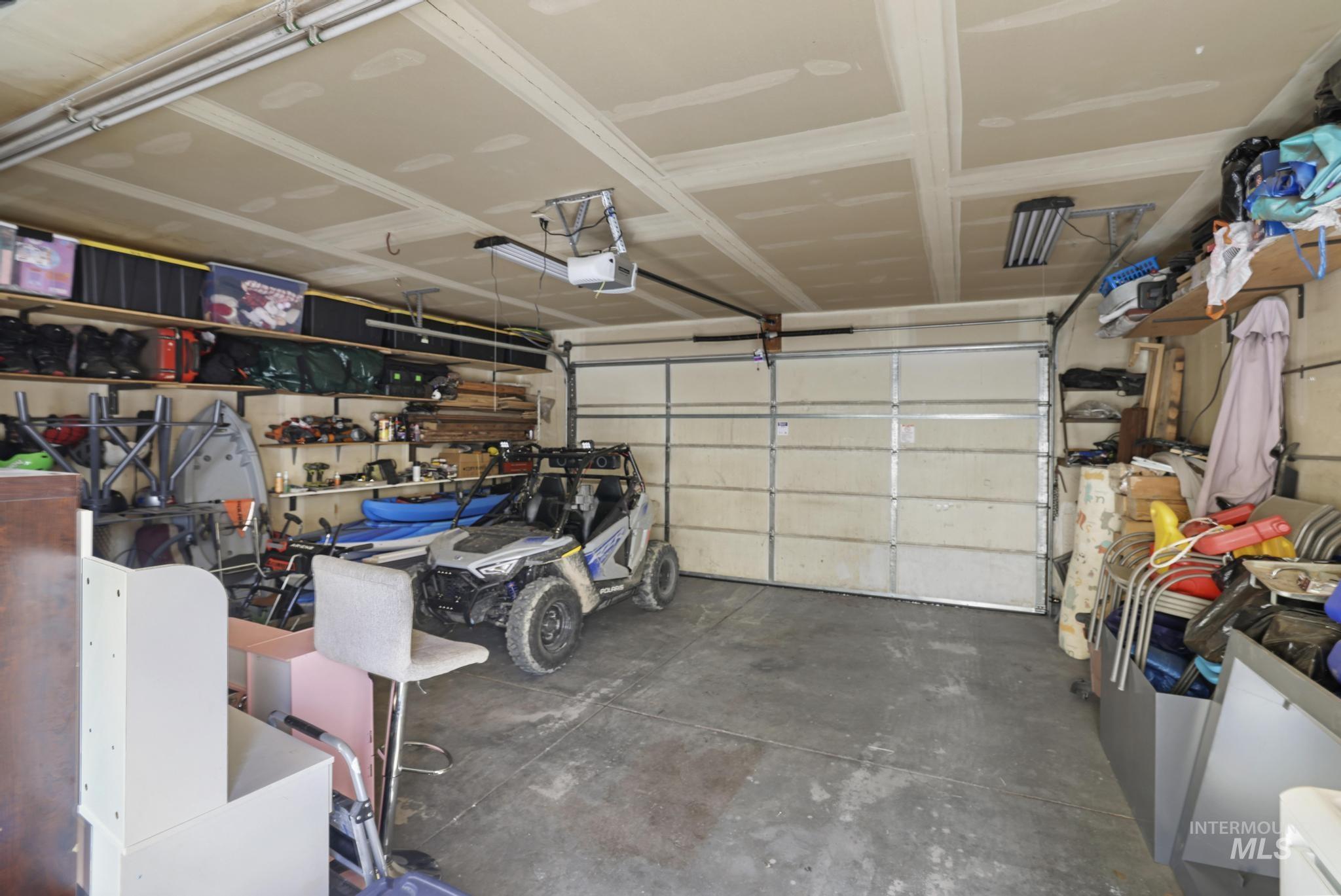 219 E Spruce Ave., Fairfield, Idaho 83327, 3 Bedrooms, 2 Bathrooms, Residential For Sale, Price $335,000,MLS 98979986