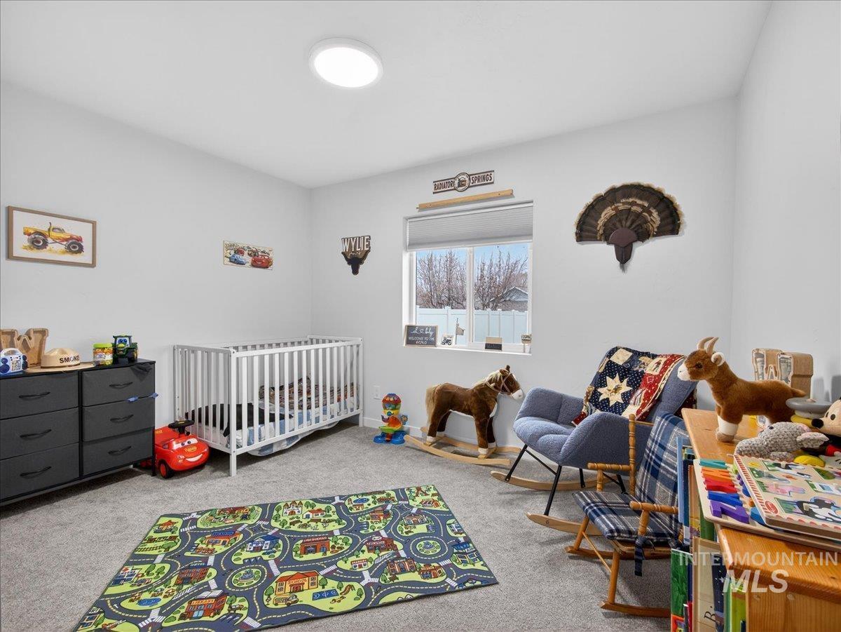 1571 Regency Way, Emmett, Idaho 83617, 3 Bedrooms, 2 Bathrooms, Residential For Sale, Price $384,000,MLS 98979992