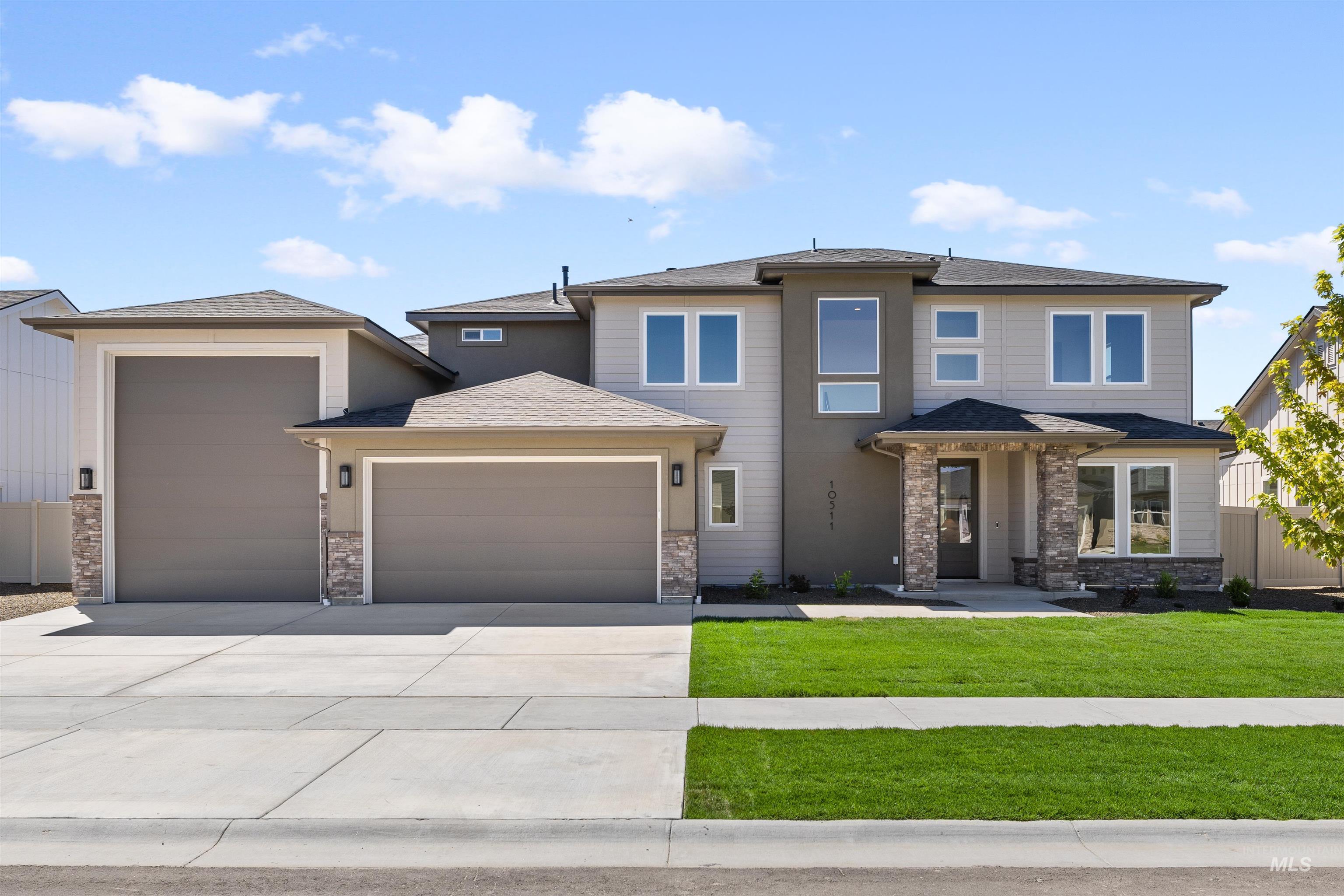 10511 W Mizzle Drive, Star, Idaho 83669-000, 5 Bedrooms, 4 Bathrooms, Residential For Sale, Price $849,900,MLS 98979993