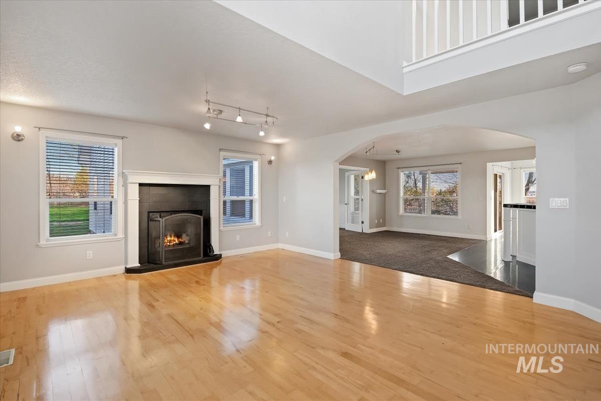 6129 Ustick Rd, Nampa, Idaho 83687, 5 Bedrooms, 4 Bathrooms, Residential For Sale, Price $899,900,MLS 98979997