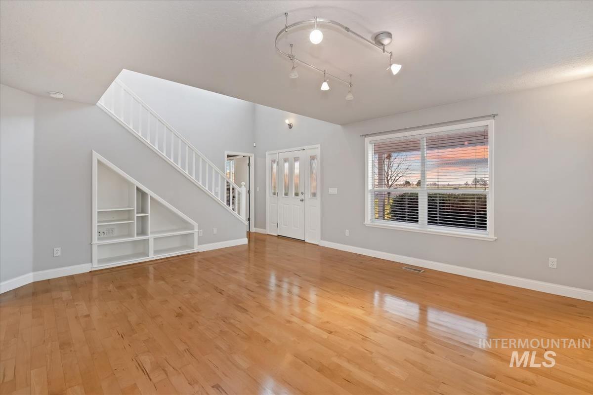 6129 Ustick Rd, Nampa, Idaho 83687, 5 Bedrooms, 4 Bathrooms, Residential For Sale, Price $899,900,MLS 98979997