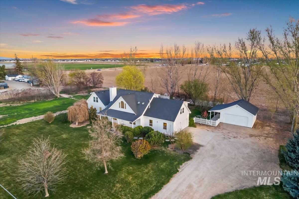 6129 Ustick Rd, Nampa, Idaho 83687, 5 Bedrooms, 4 Bathrooms, Residential For Sale, Price $899,900,MLS 98979997