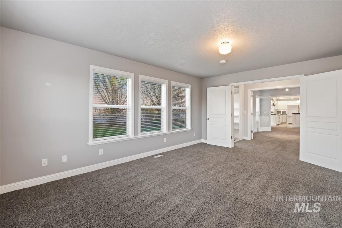 6129 Ustick Rd, Nampa, Idaho 83687, 5 Bedrooms, 4 Bathrooms, Residential For Sale, Price $899,900,MLS 98979997