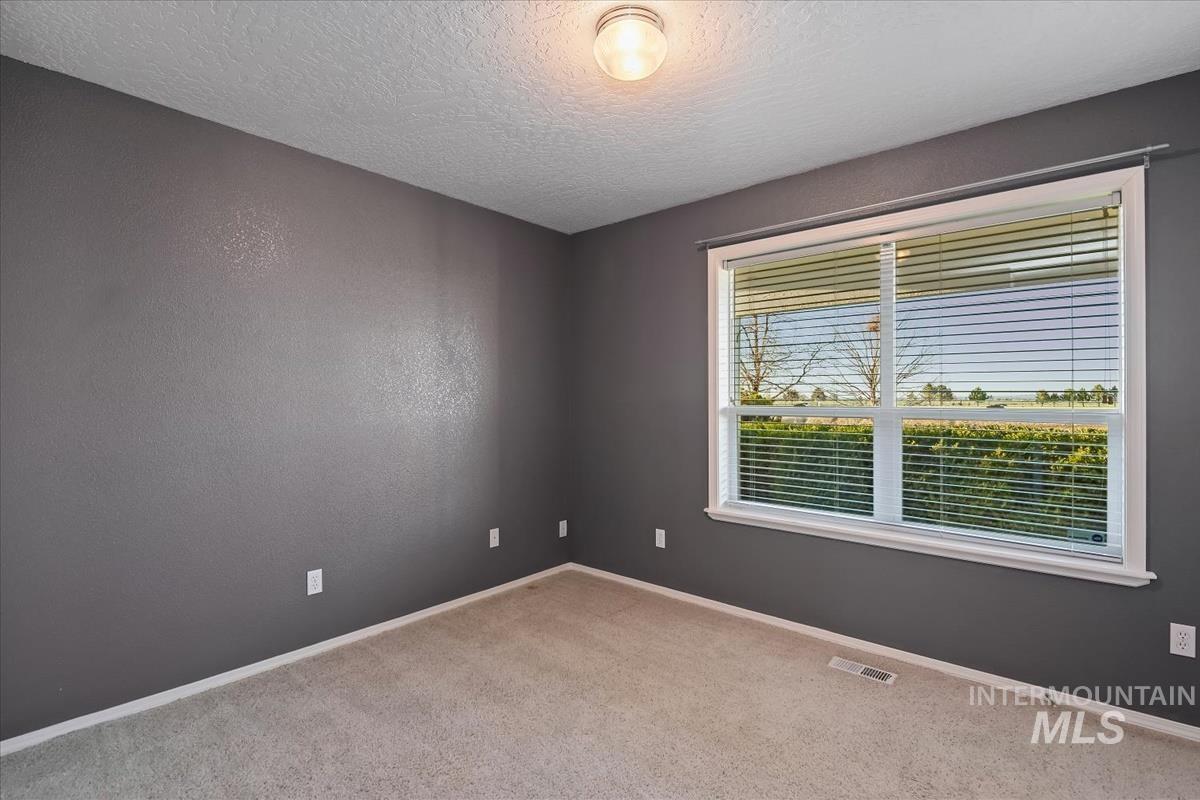 6129 Ustick Rd, Nampa, Idaho 83687, 5 Bedrooms, 4 Bathrooms, Residential For Sale, Price $899,900,MLS 98979997