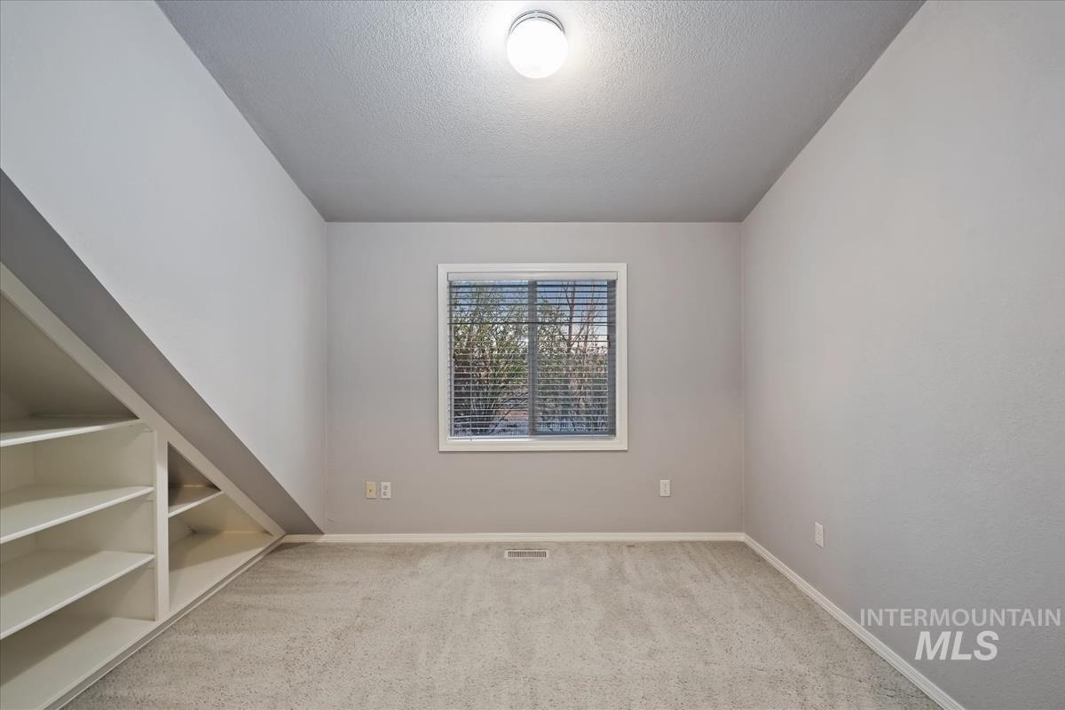 6129 Ustick Rd, Nampa, Idaho 83687, 5 Bedrooms, 4 Bathrooms, Residential For Sale, Price $899,900,MLS 98979997