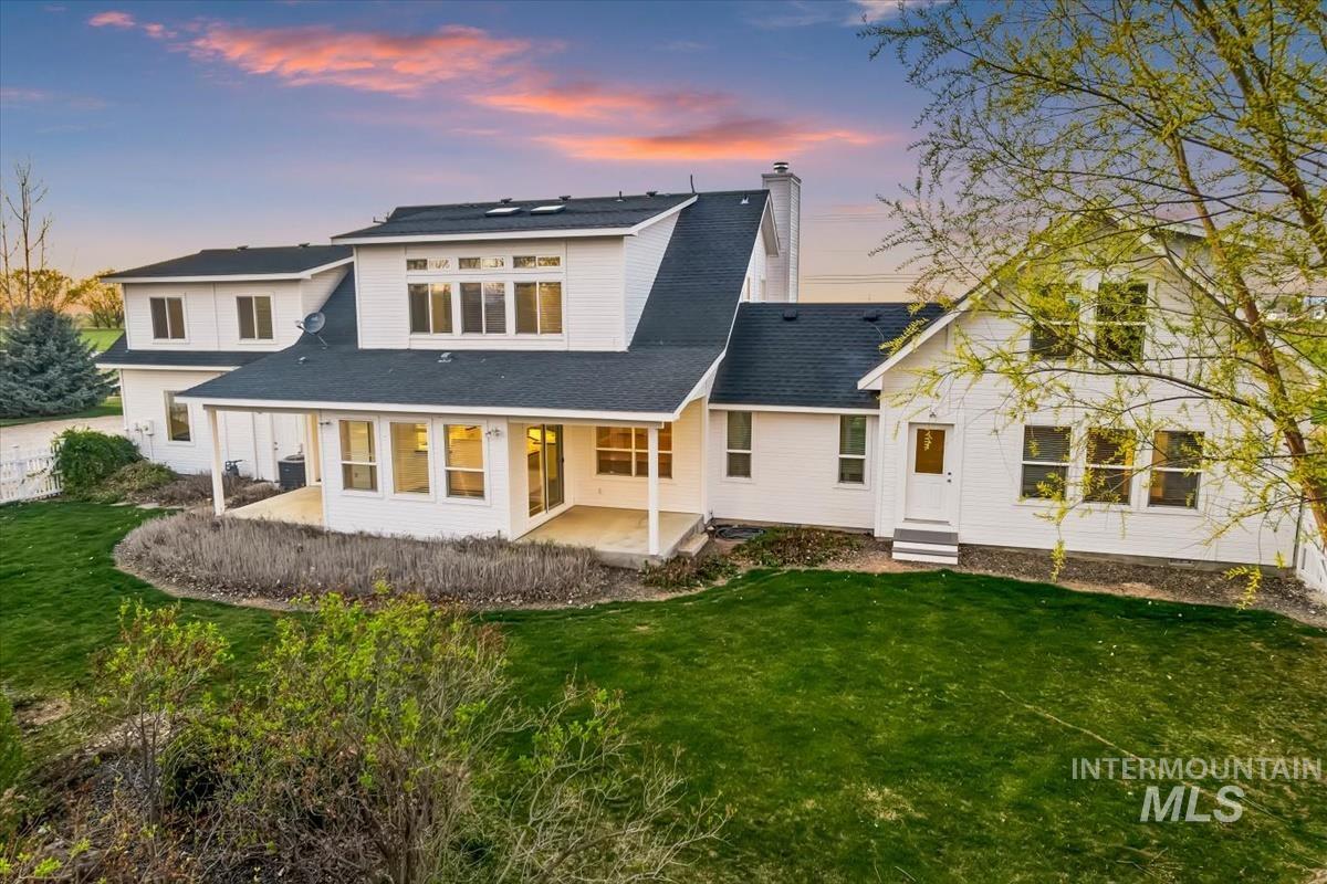 6129 Ustick Rd, Nampa, Idaho 83687, 5 Bedrooms, 4 Bathrooms, Residential For Sale, Price $899,900,MLS 98979997