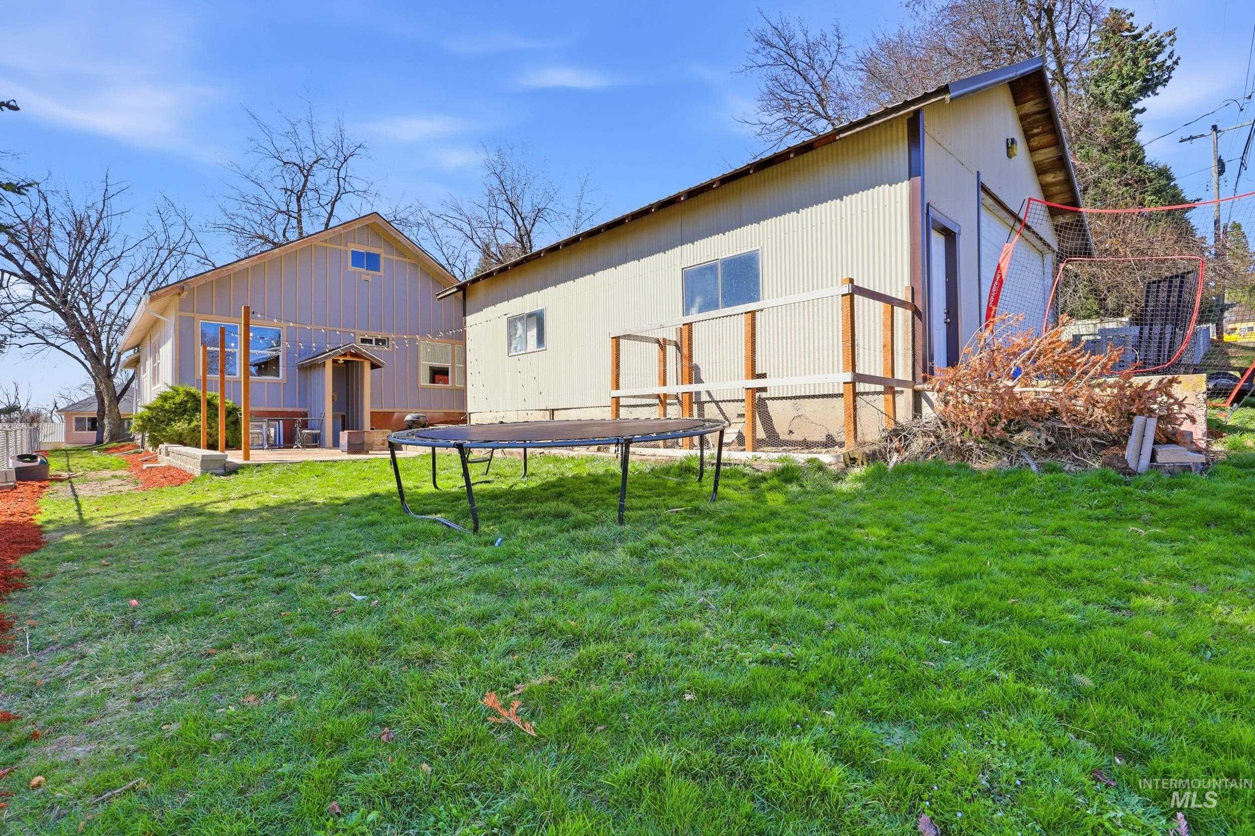 725 Elm, Potlatch, Idaho 83855, 3 Bedrooms, 2 Bathrooms, Residential For Sale, Price $359,000,MLS 98979998