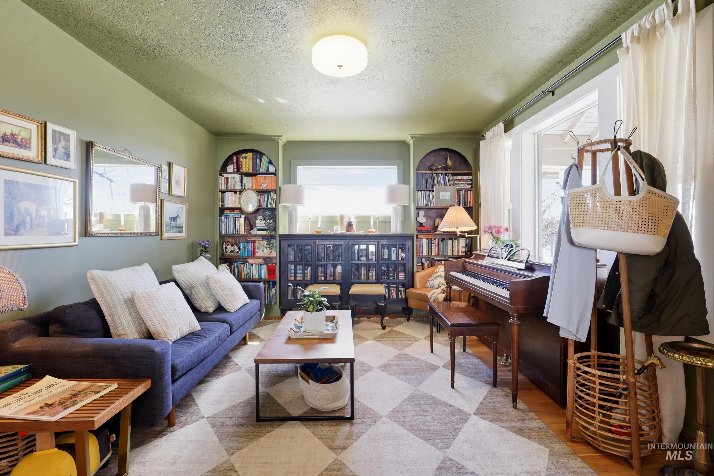 725 Elm, Potlatch, Idaho 83855, 3 Bedrooms, 2 Bathrooms, Residential For Sale, Price $359,000,MLS 98979998