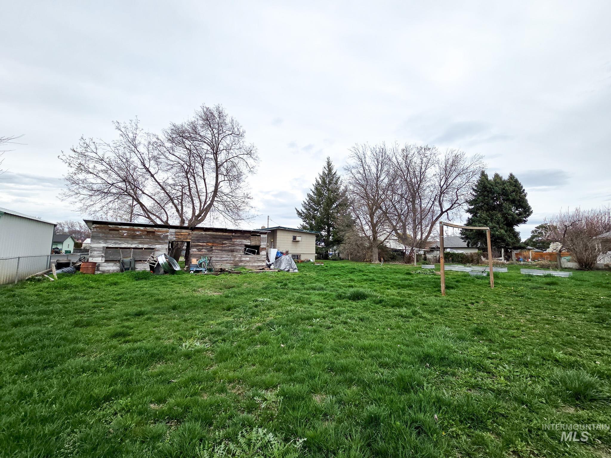 1532 Hemlock, Lewiston, Idaho 83501, 3 Bedrooms, 1 Bathroom, Residential For Sale, Price $250,000,MLS 98980003