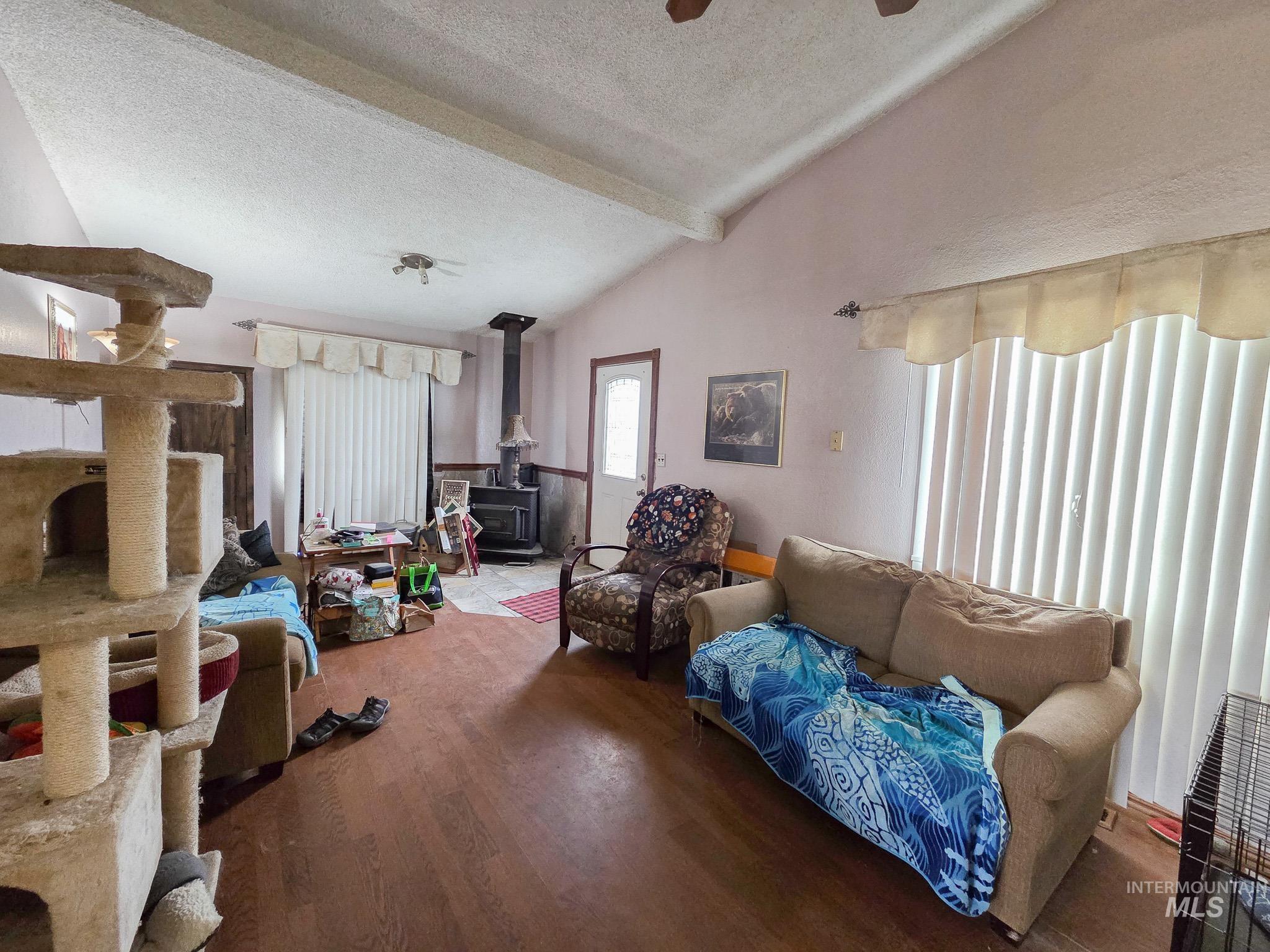 1532 Hemlock, Lewiston, Idaho 83501, 3 Bedrooms, 1 Bathroom, Residential For Sale, Price $250,000,MLS 98980003